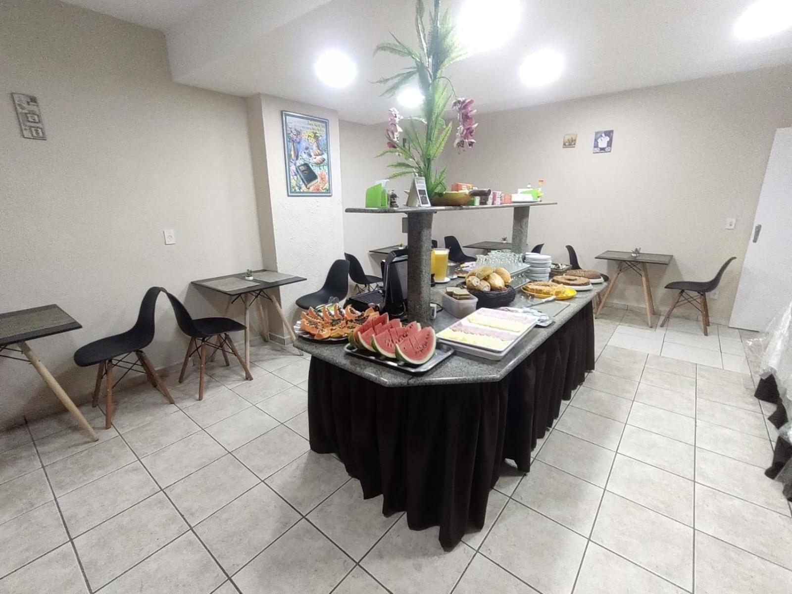 Deluxe Suite photo 2