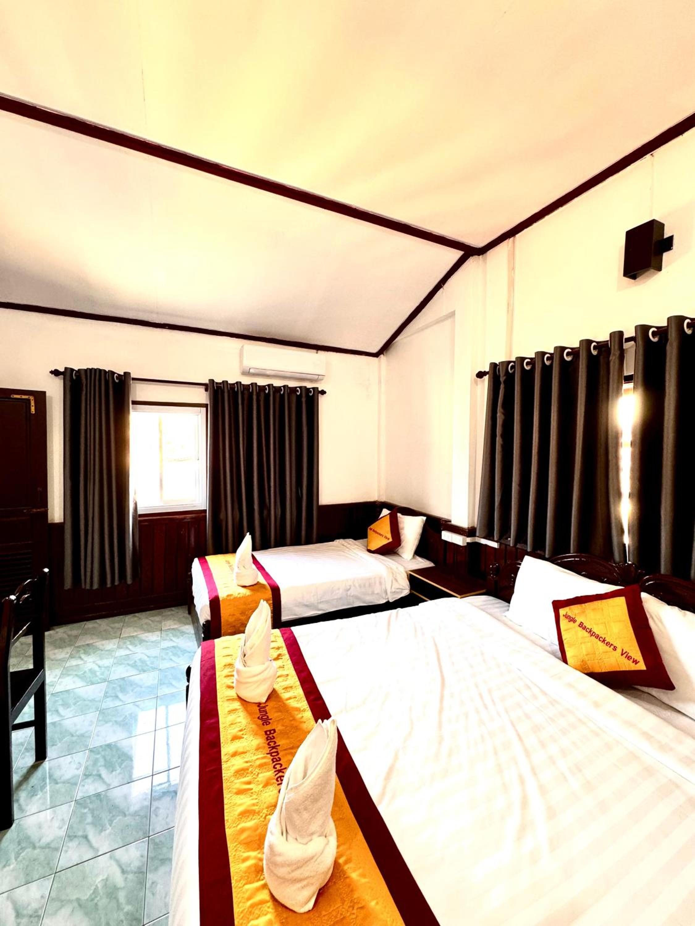 Basic Triple Room photo 3