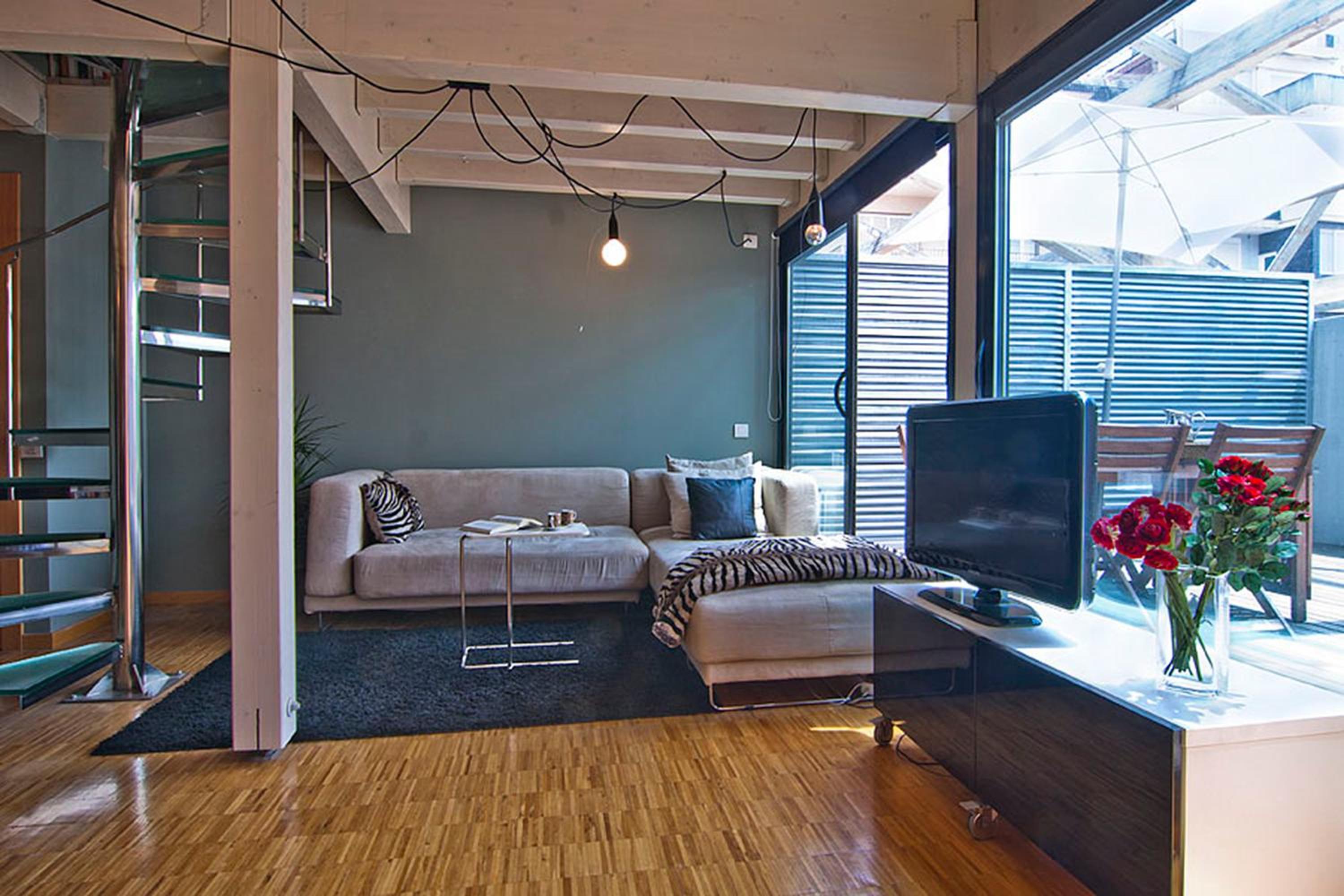 Ático Dúplex con Terraza - Calle Prats de Mollo, 18