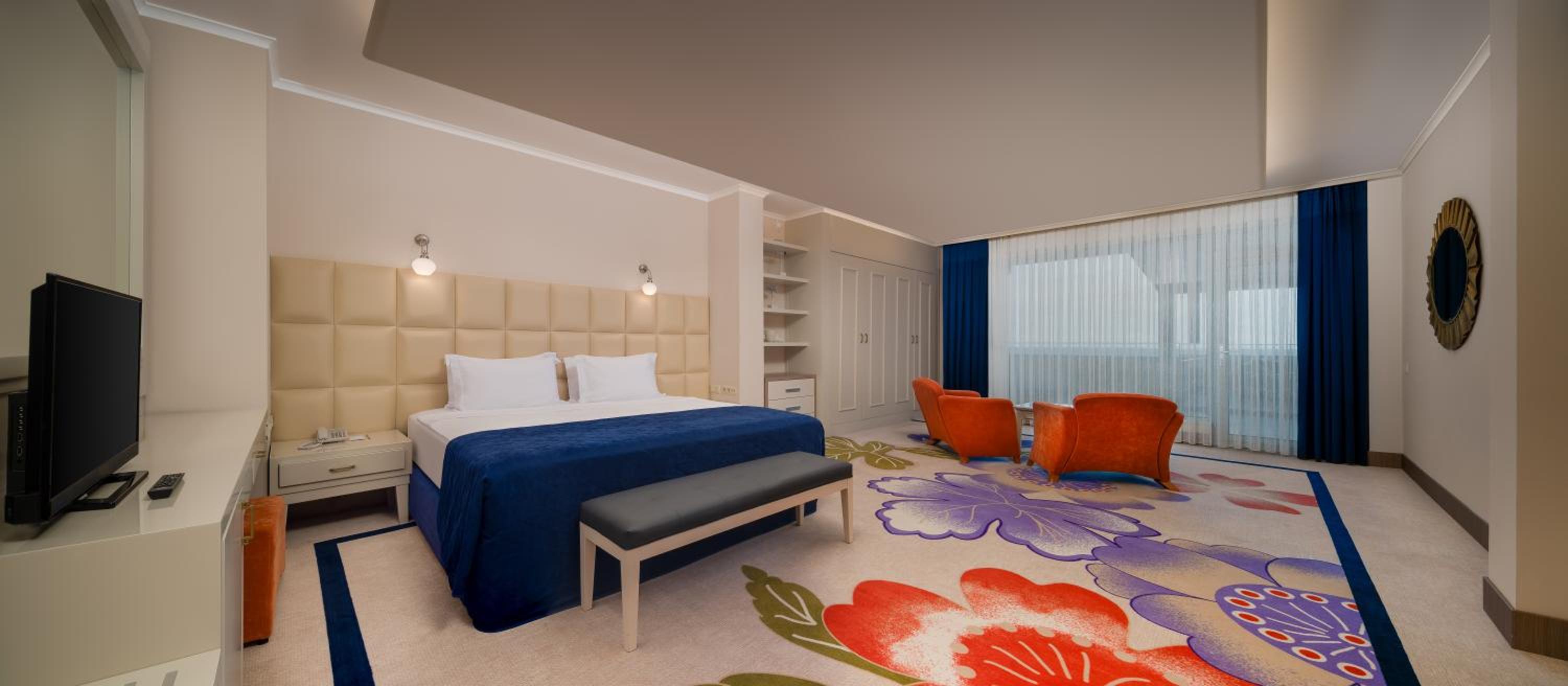 Deluxe Suite photo 3