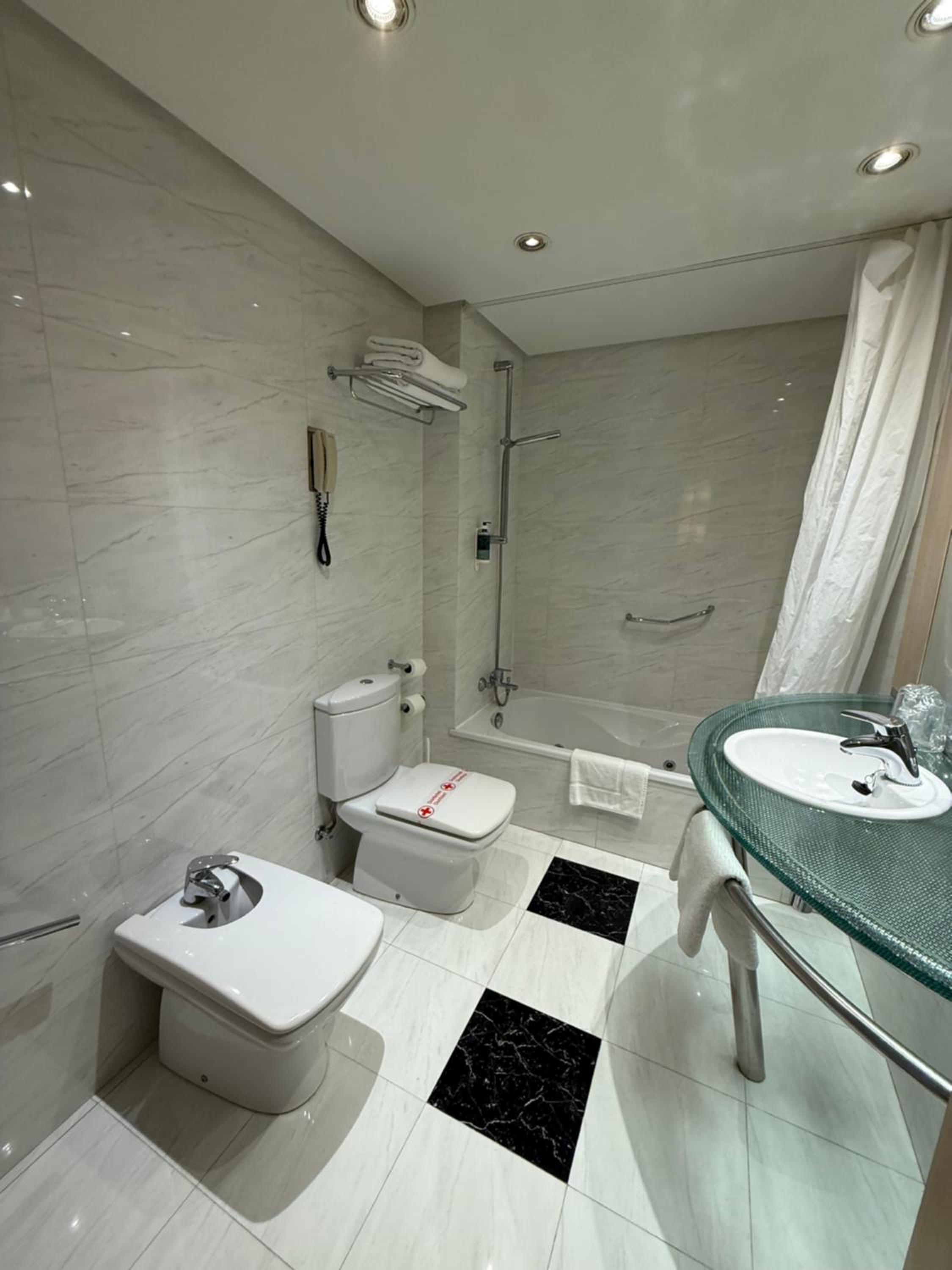 Superior Queen Room