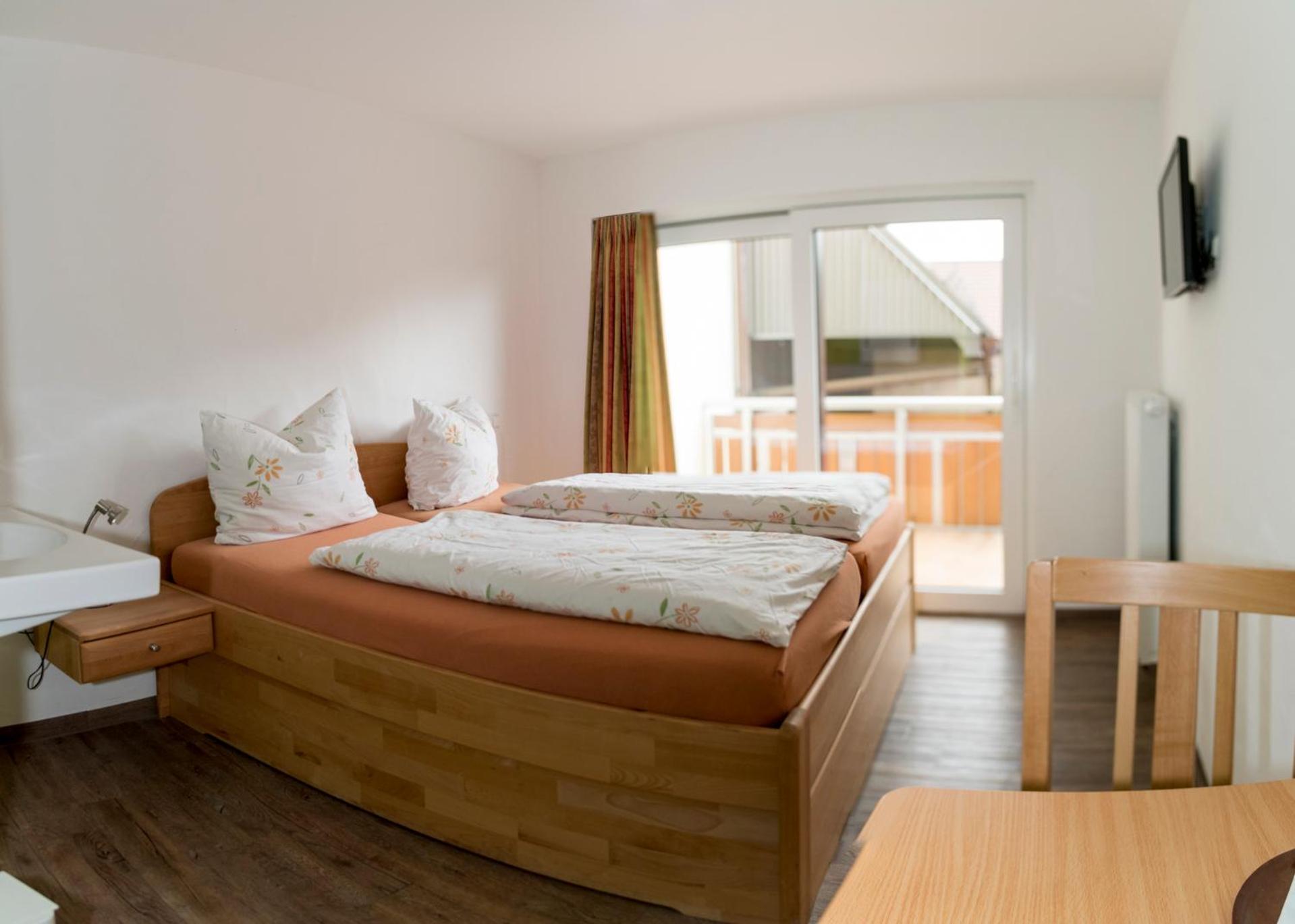 Double Room with Balcony photo 2