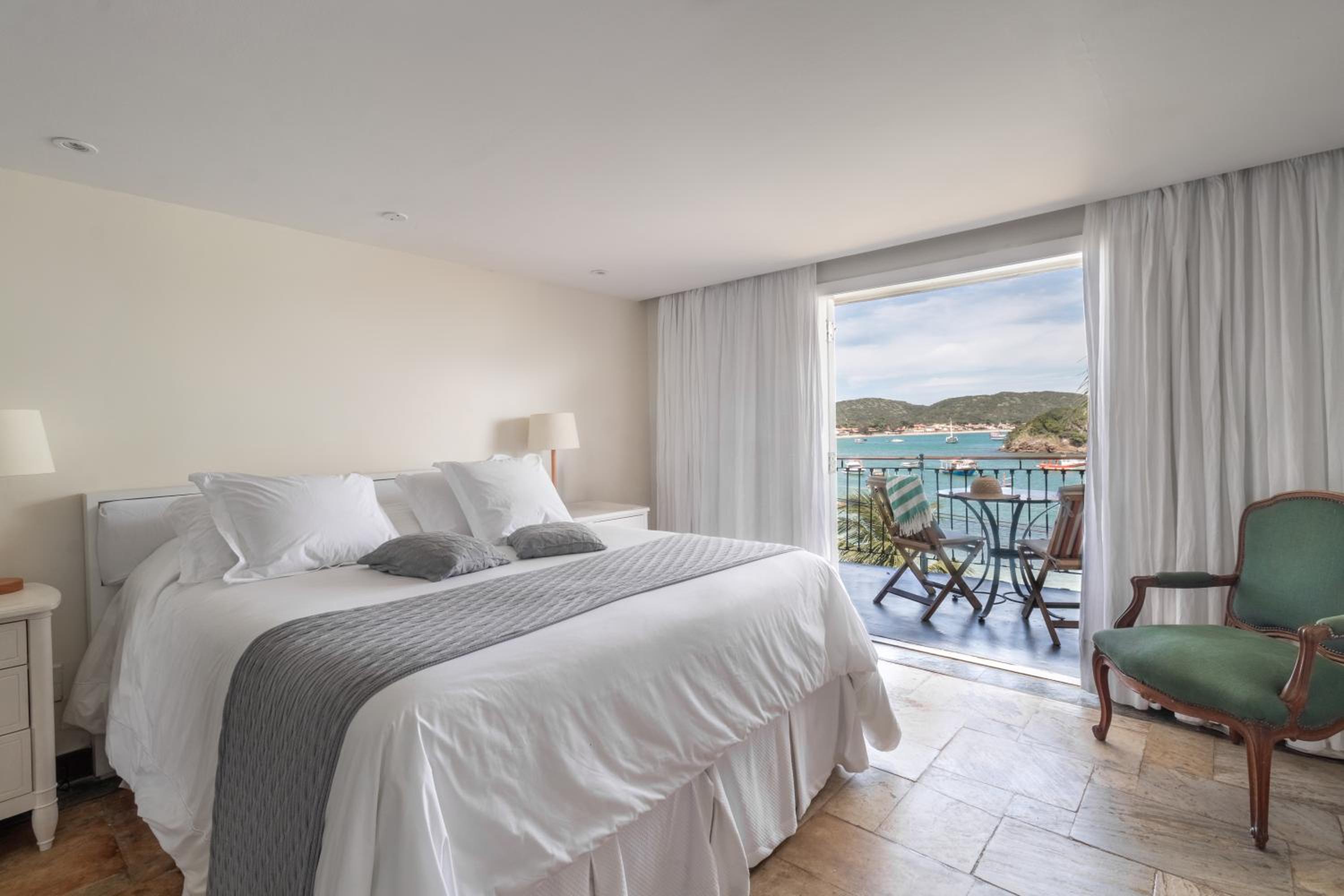 Deluxe Triple Room with Sea View