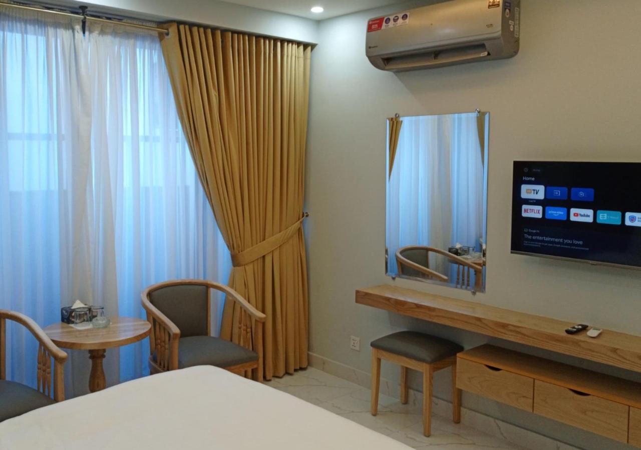 Single Room with Private Bathroom photo 2