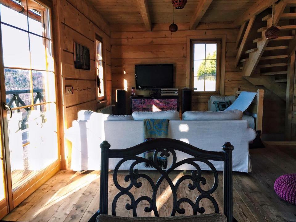 Three-Bedroom House photo 1