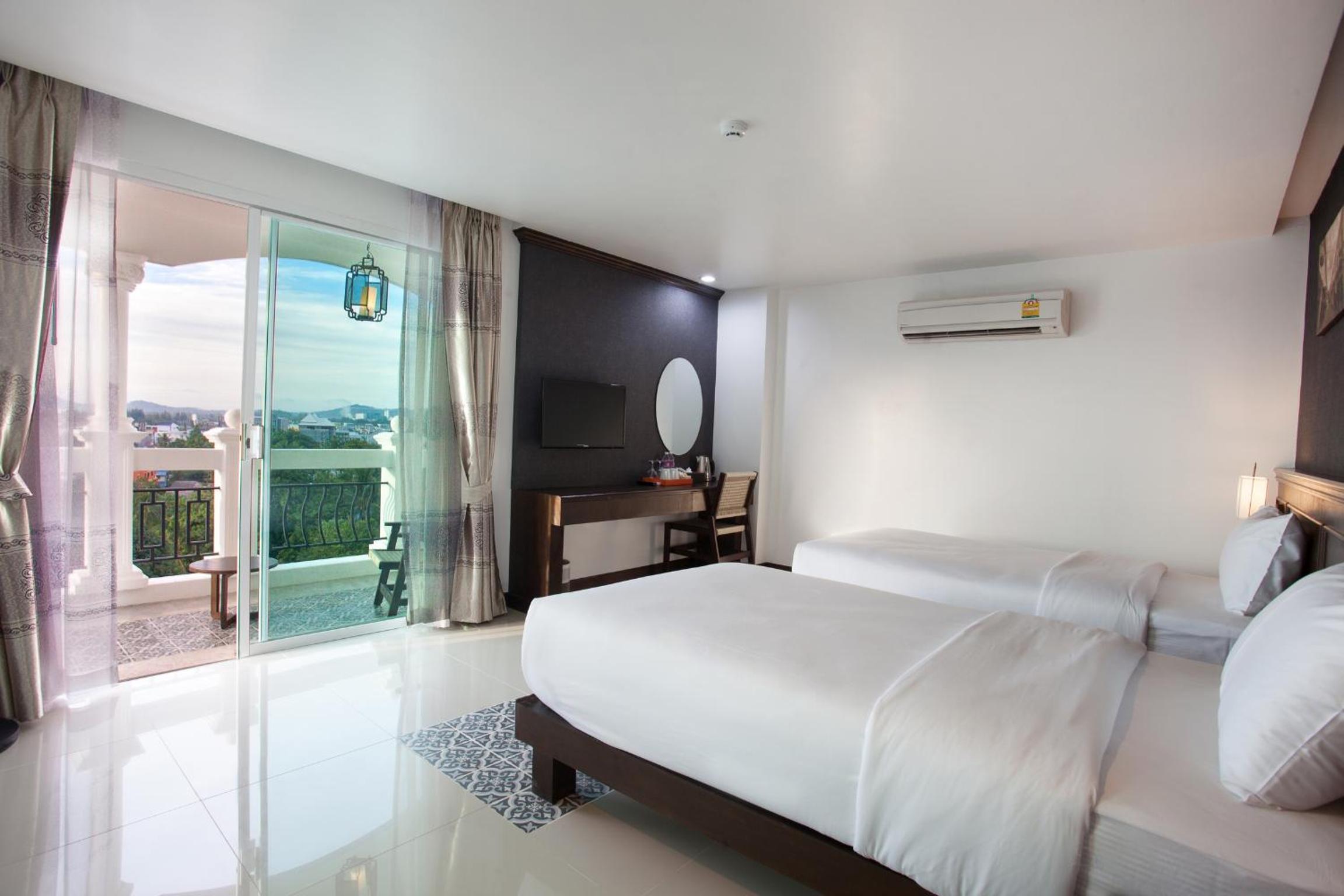 Premier Twin Room photo 1