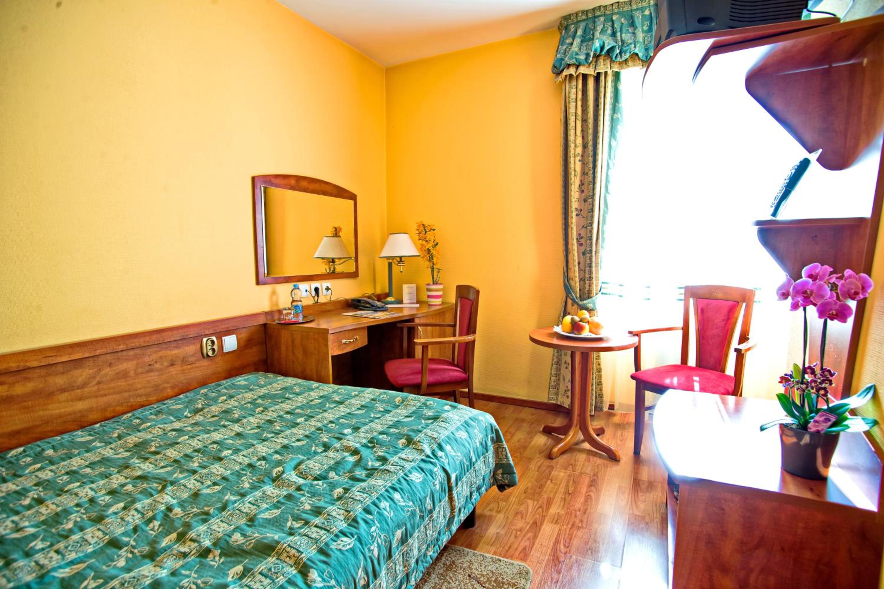 Single Room photo 1