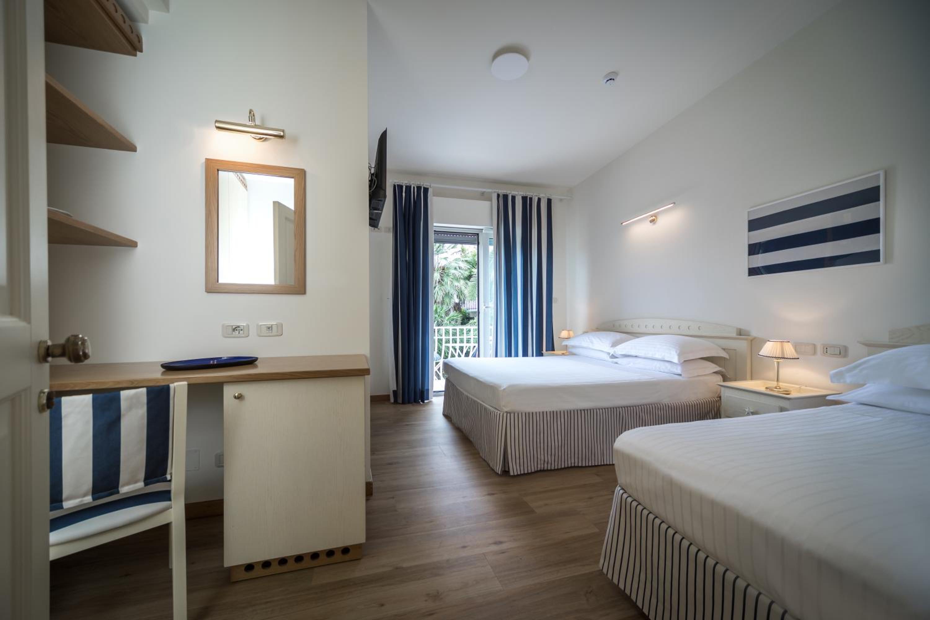 Superior Triple Room