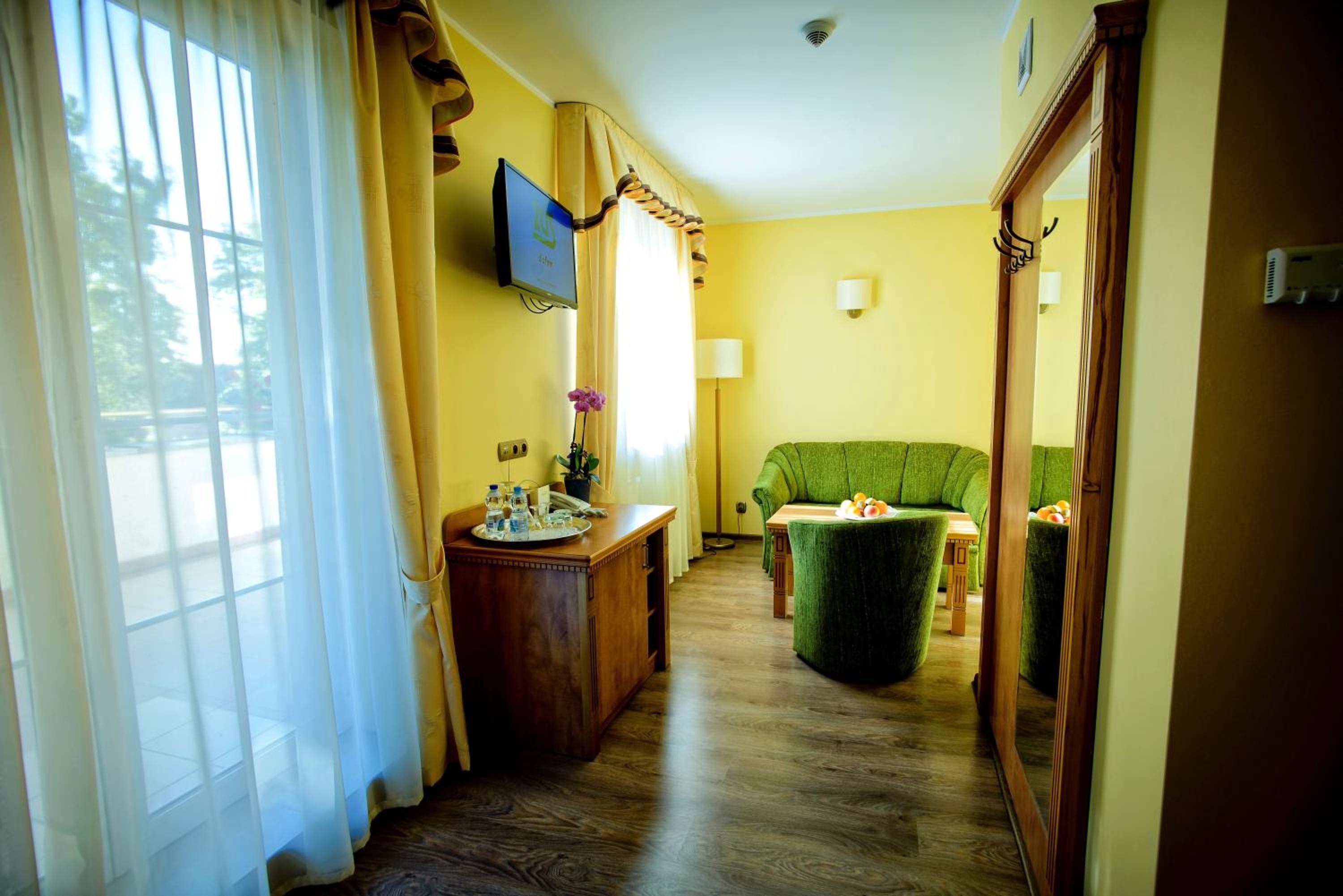 Apartment with Garden View photo 2