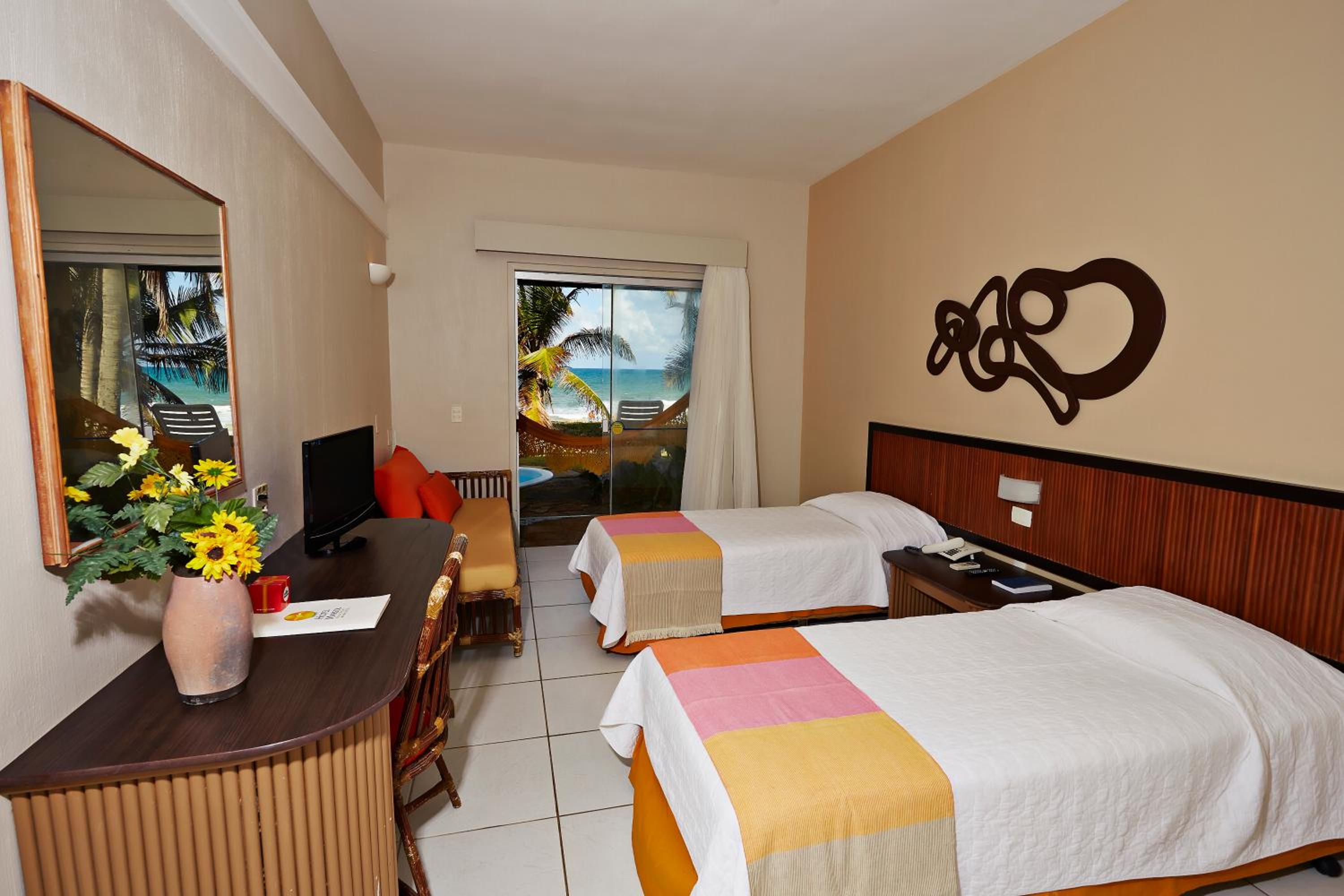 Deluxe Triple Room with Sea View - Photo 1
