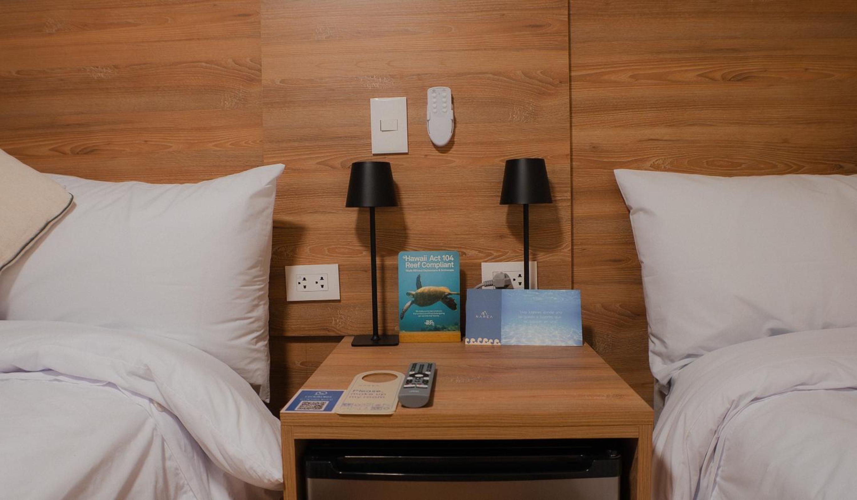 Standard Twin Room with Sea View