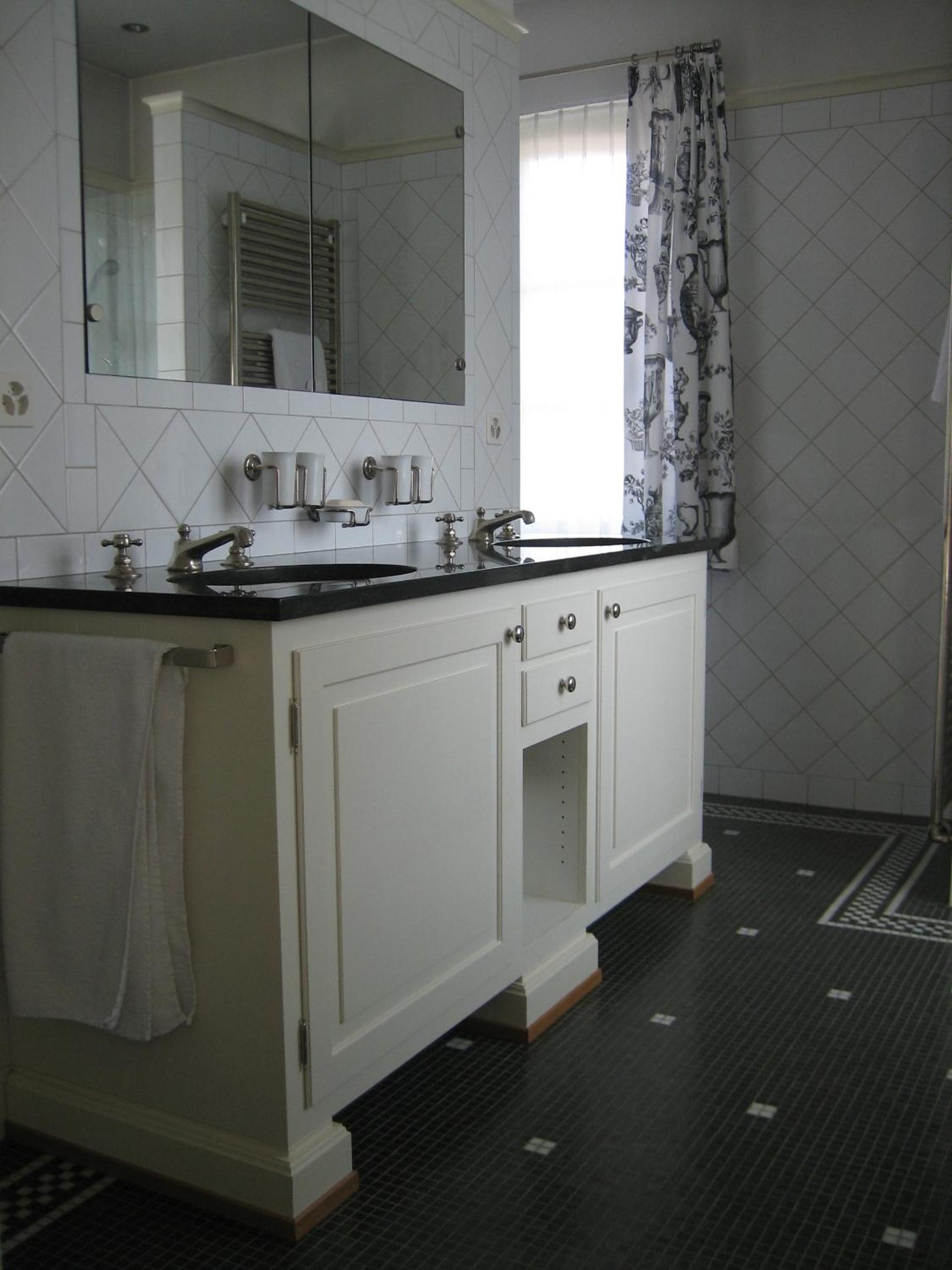 Deluxe Double Room with Balcony photo 3