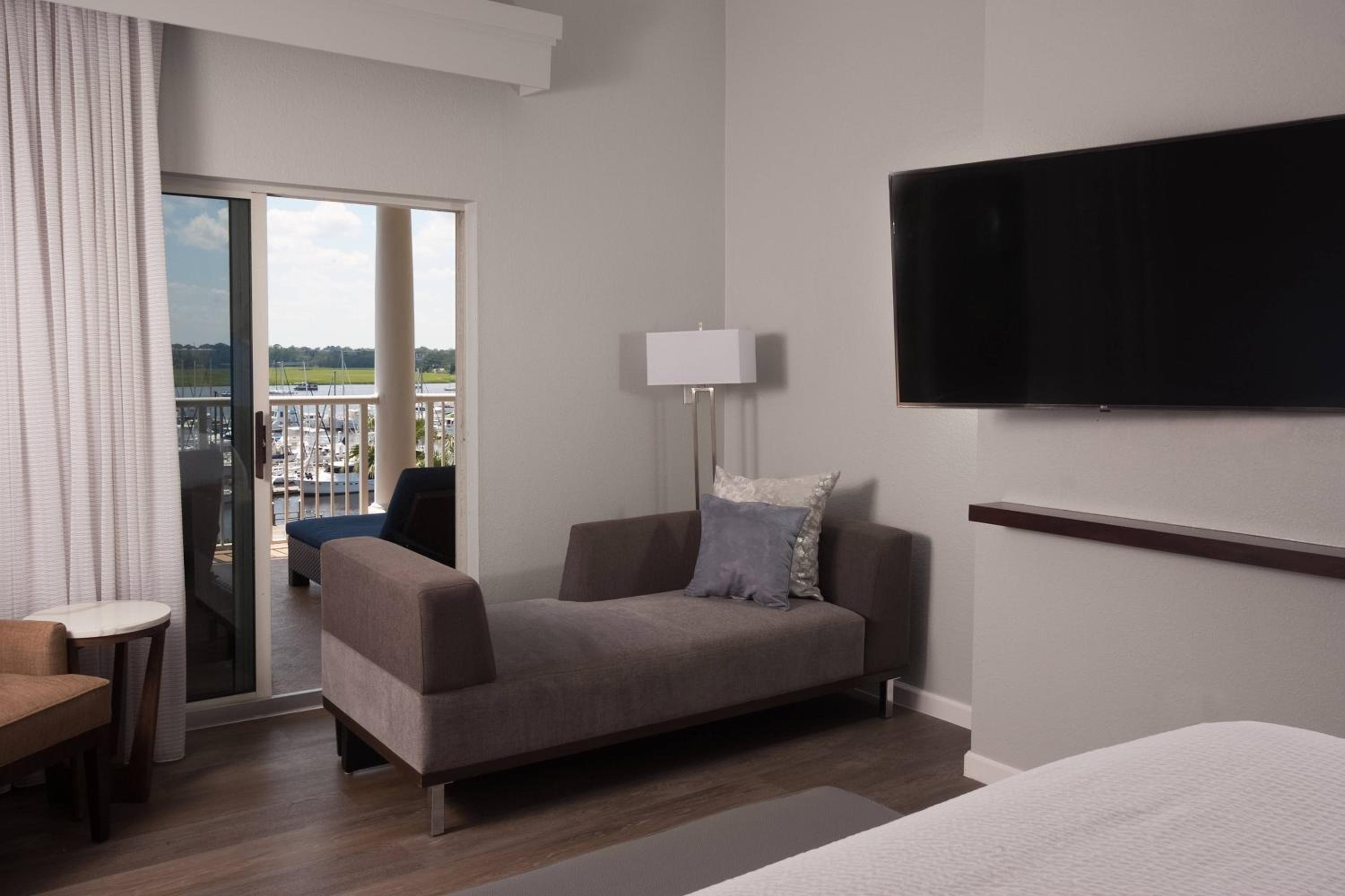 One-Bedroom King Suite with Balcony and Sofa Bed - Communication Assistance