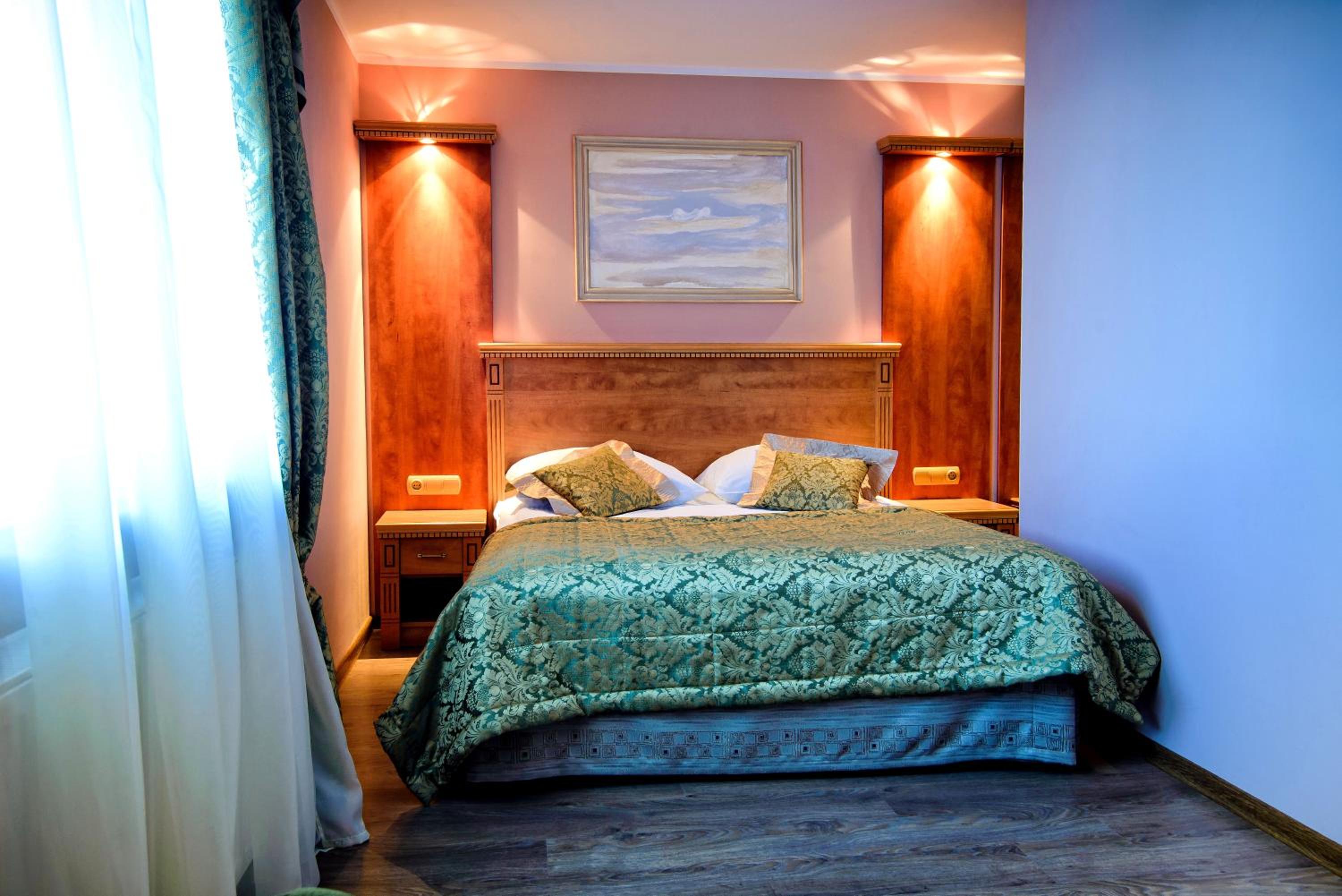 Two-Bedroom Apartment With Garden View photo 1