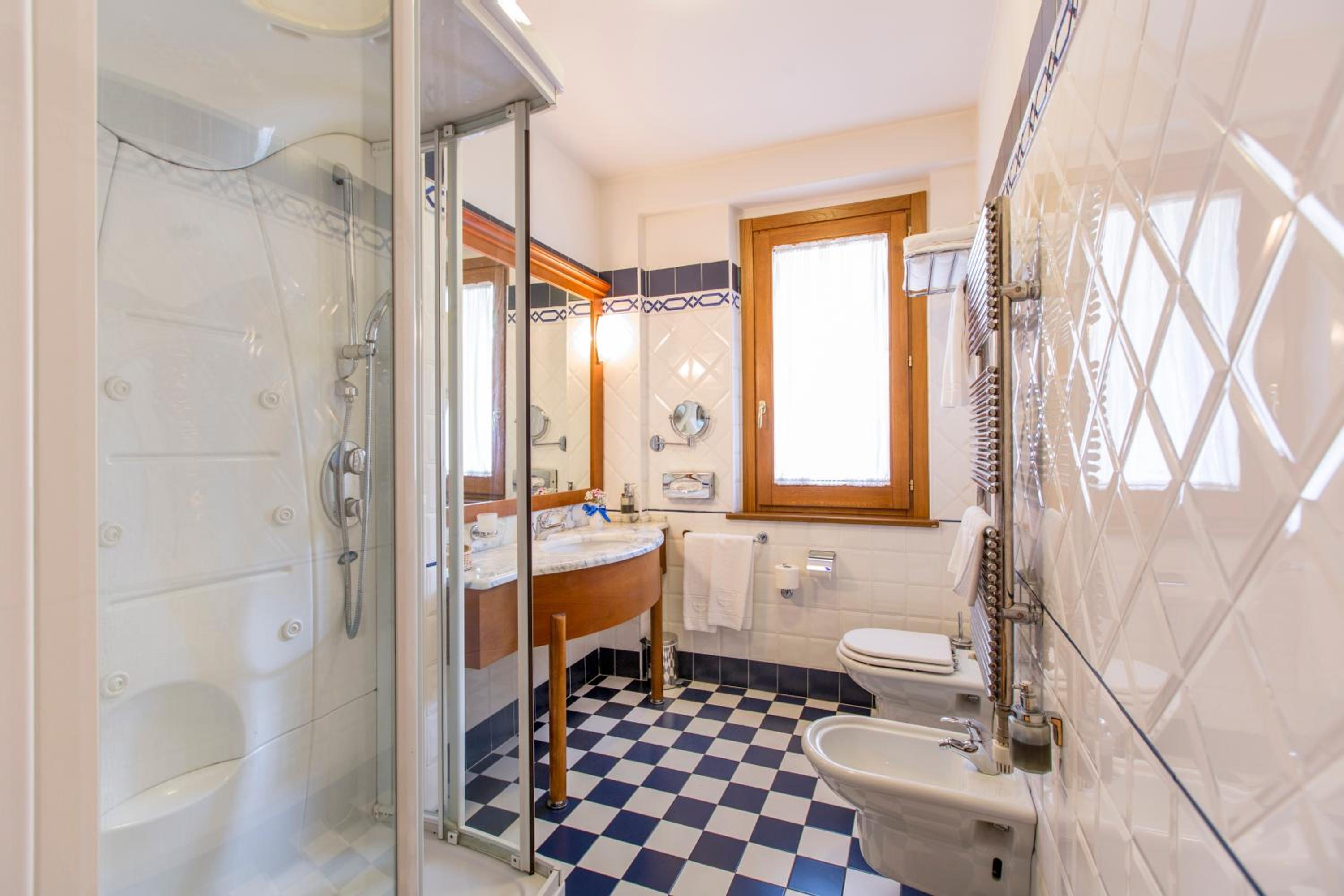 Suite photo 2