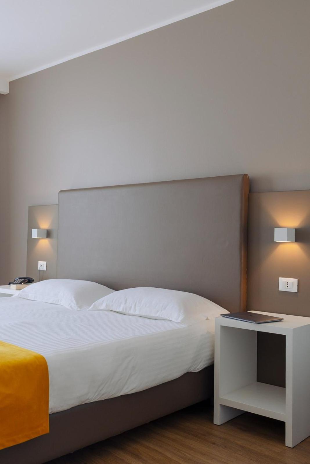 Superior Triple Room - Photo 3