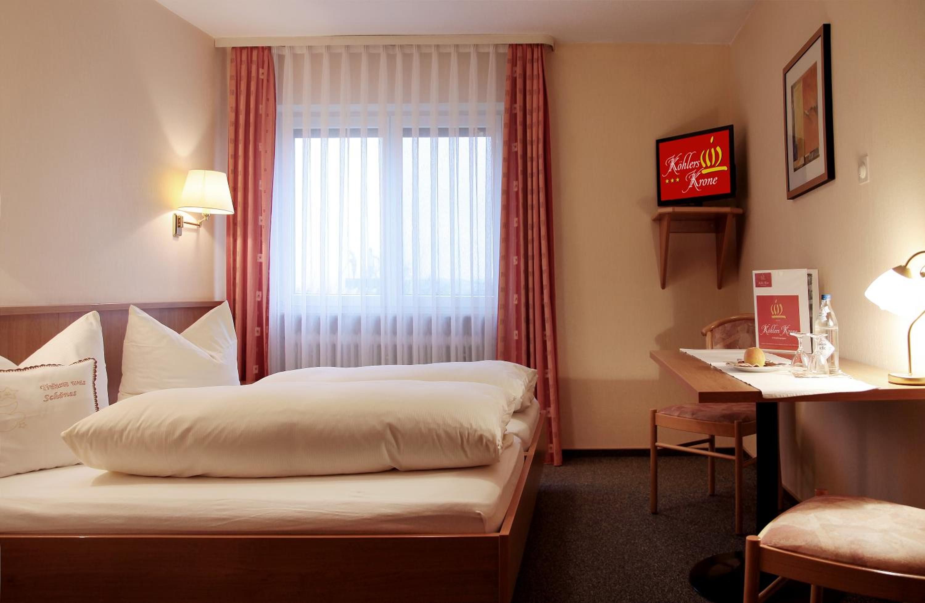 Double Room - Photo 5