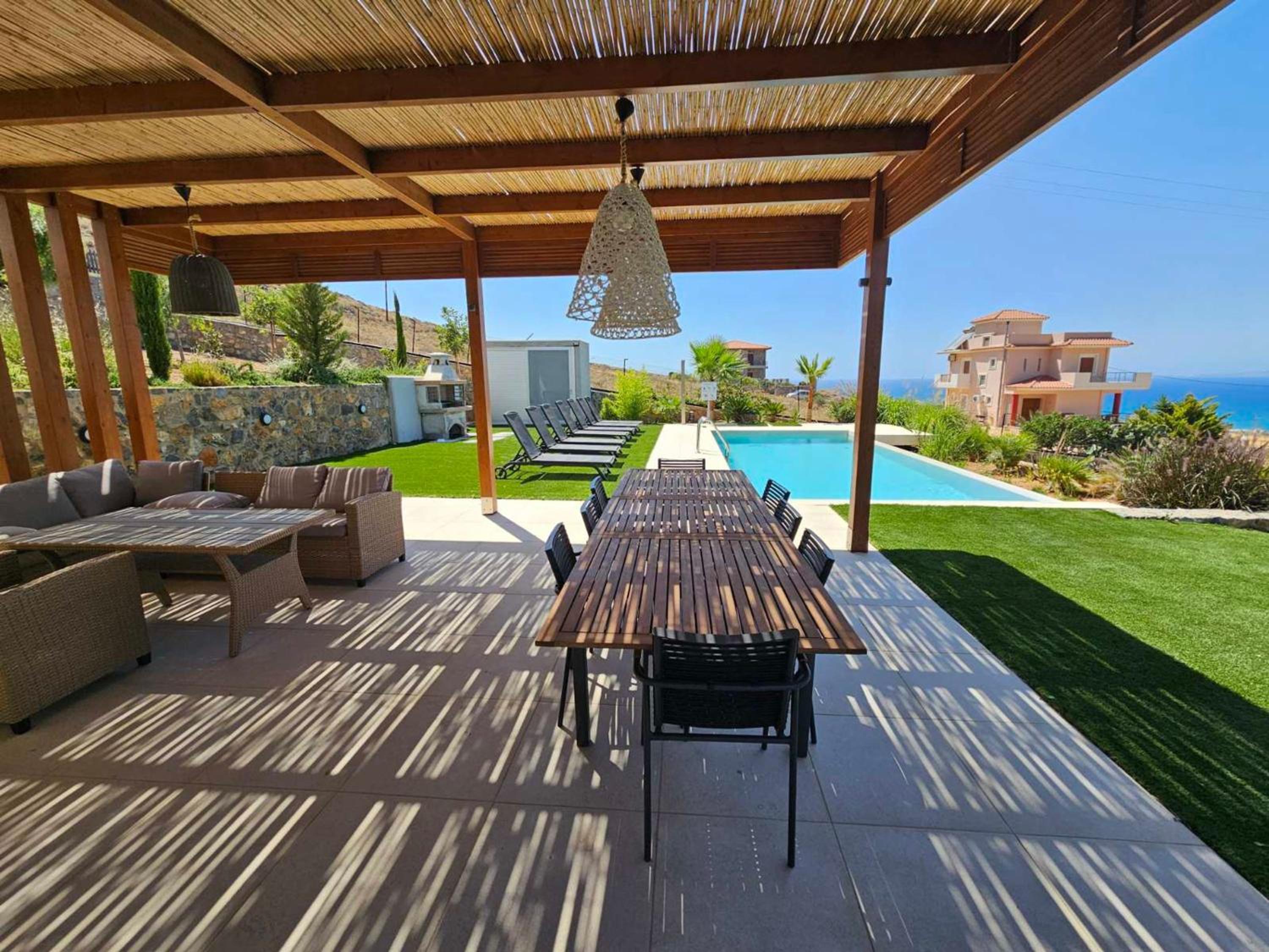 Villa With Private Pool photo 2