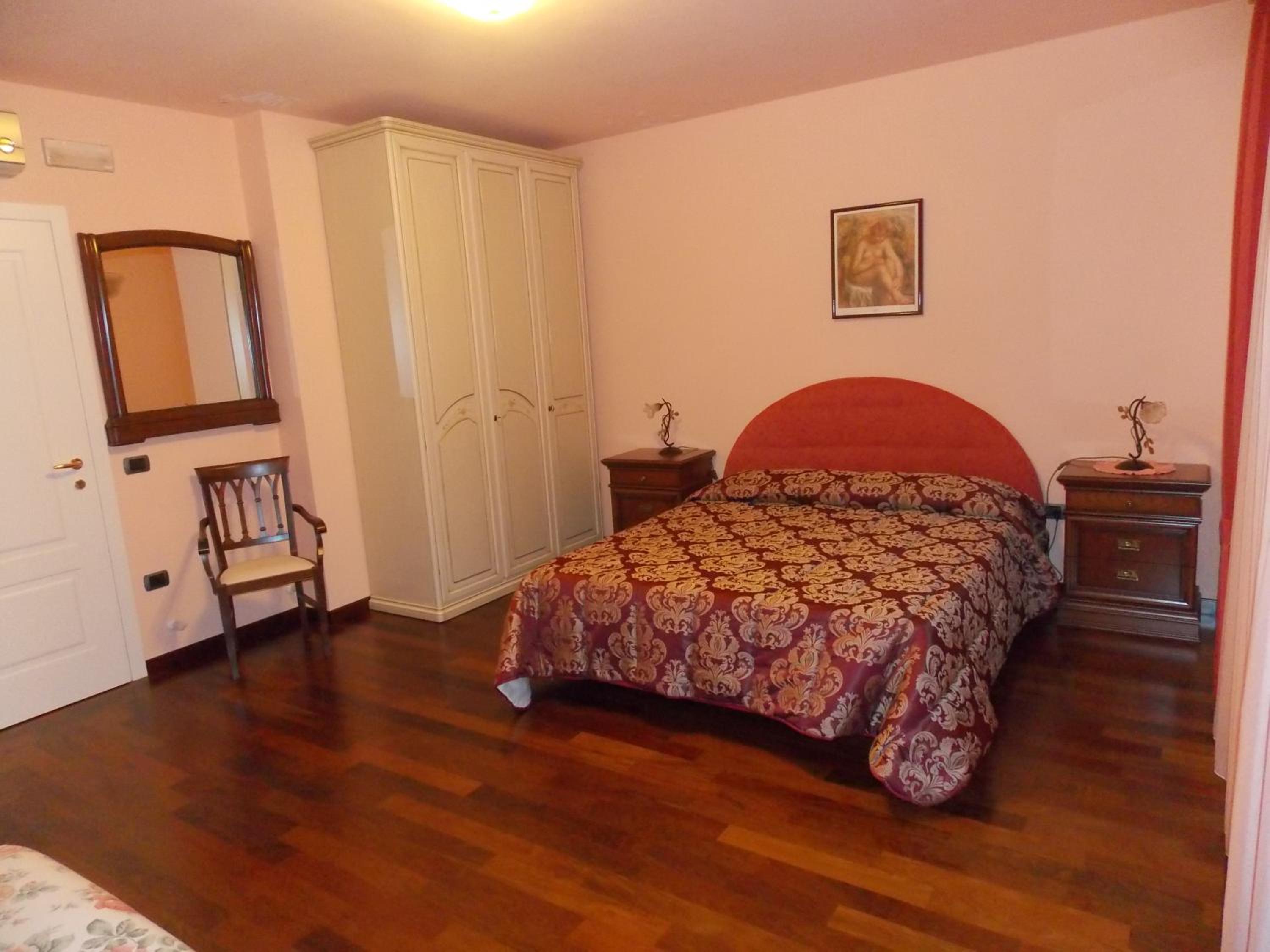 Quadruple Room photo 2