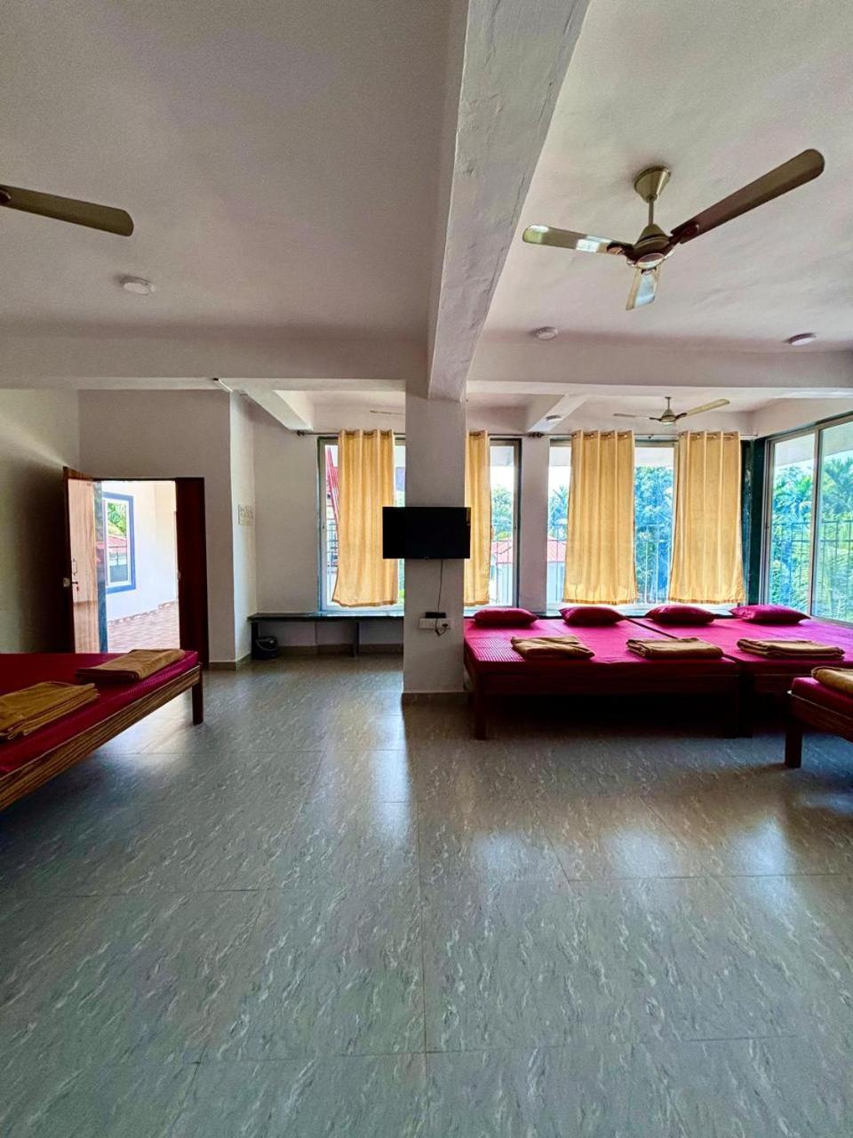 Mixed Dormitory Room