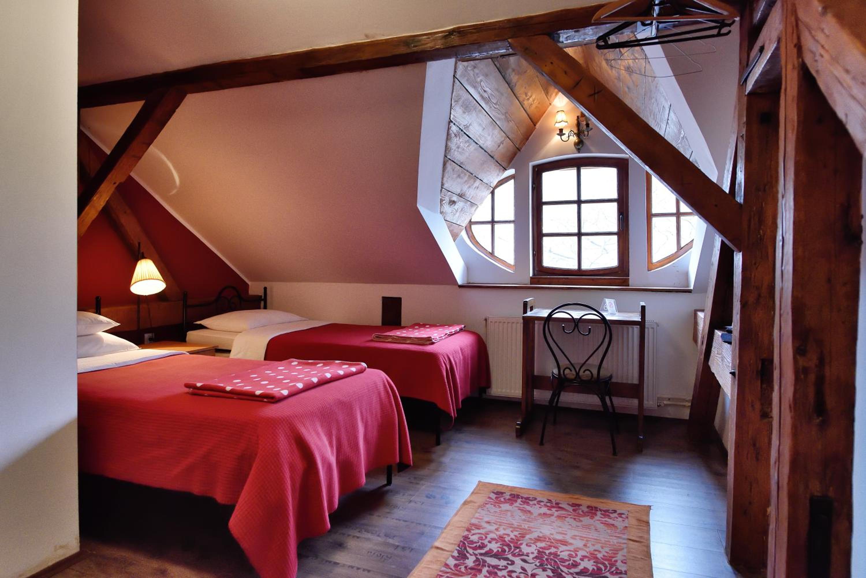 Twin Room with Bathroom photo 3