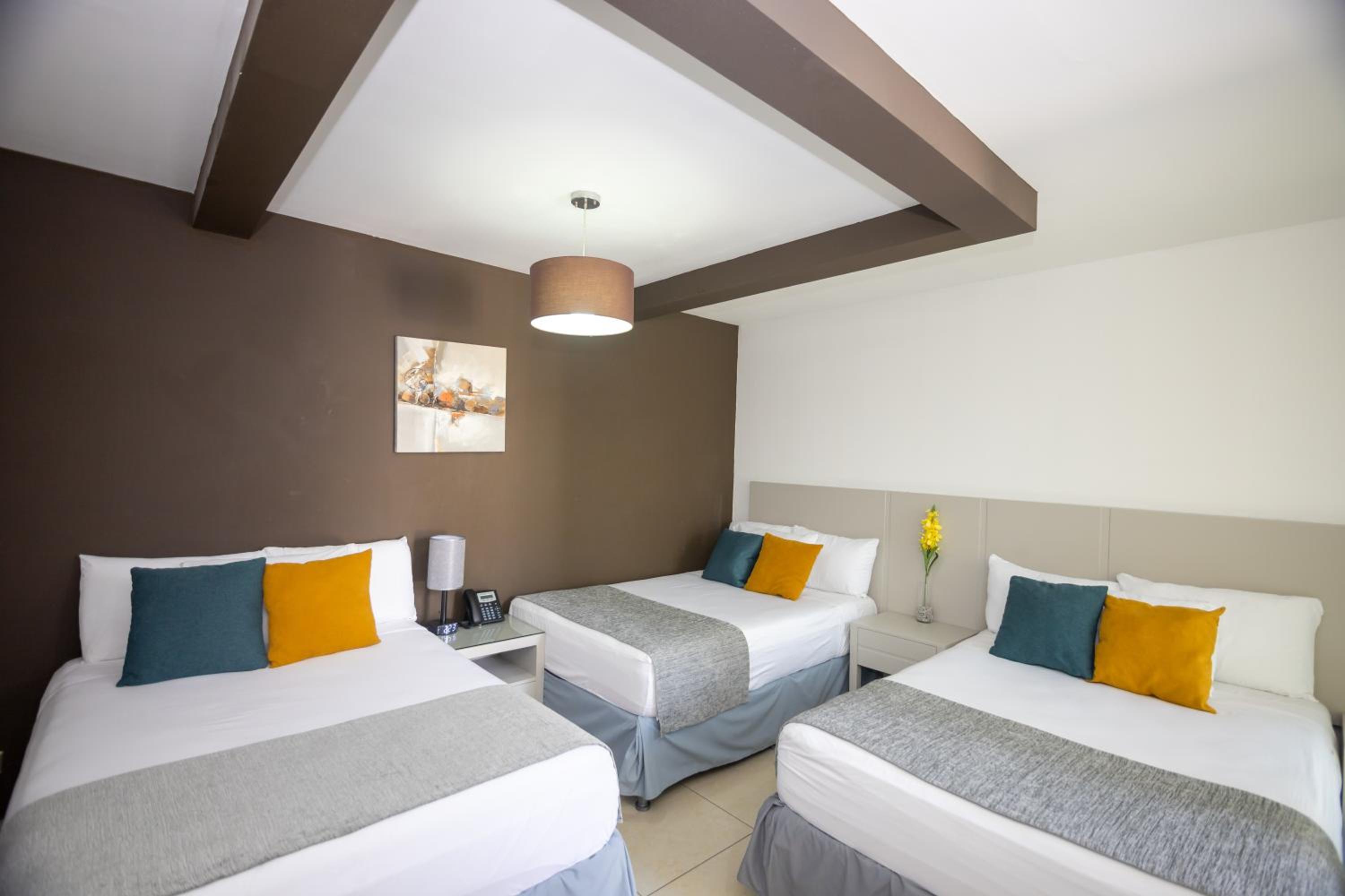 Triple Room photo 1