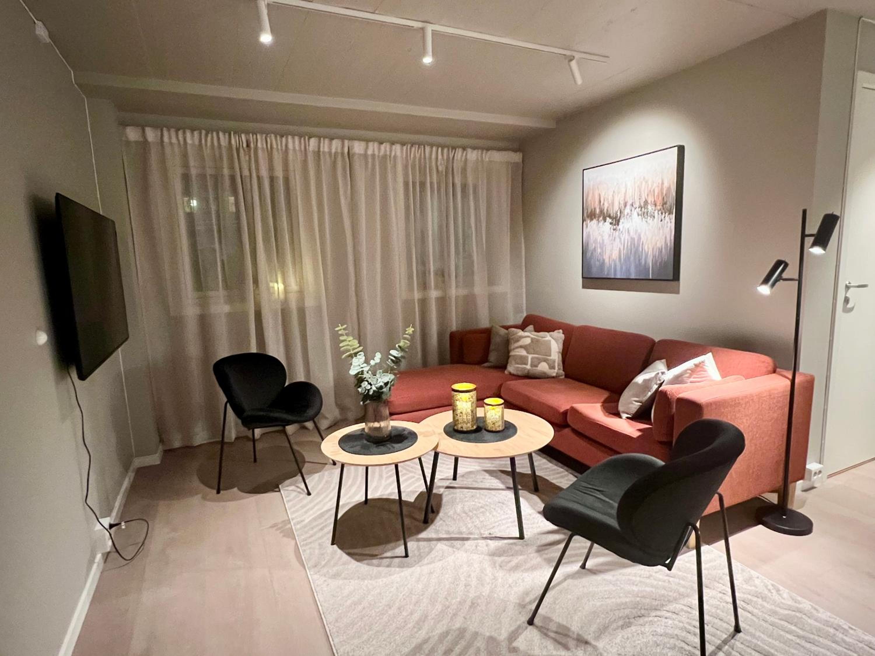 Three-Bedroom Apartment photo 1