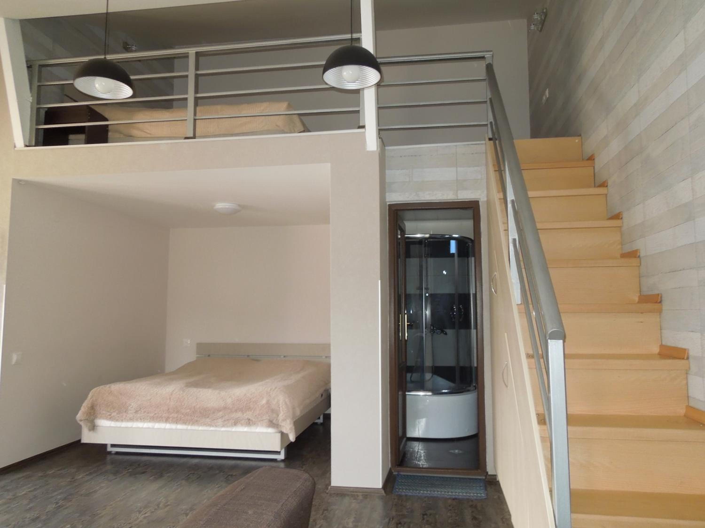 Studio - Split Level photo 2