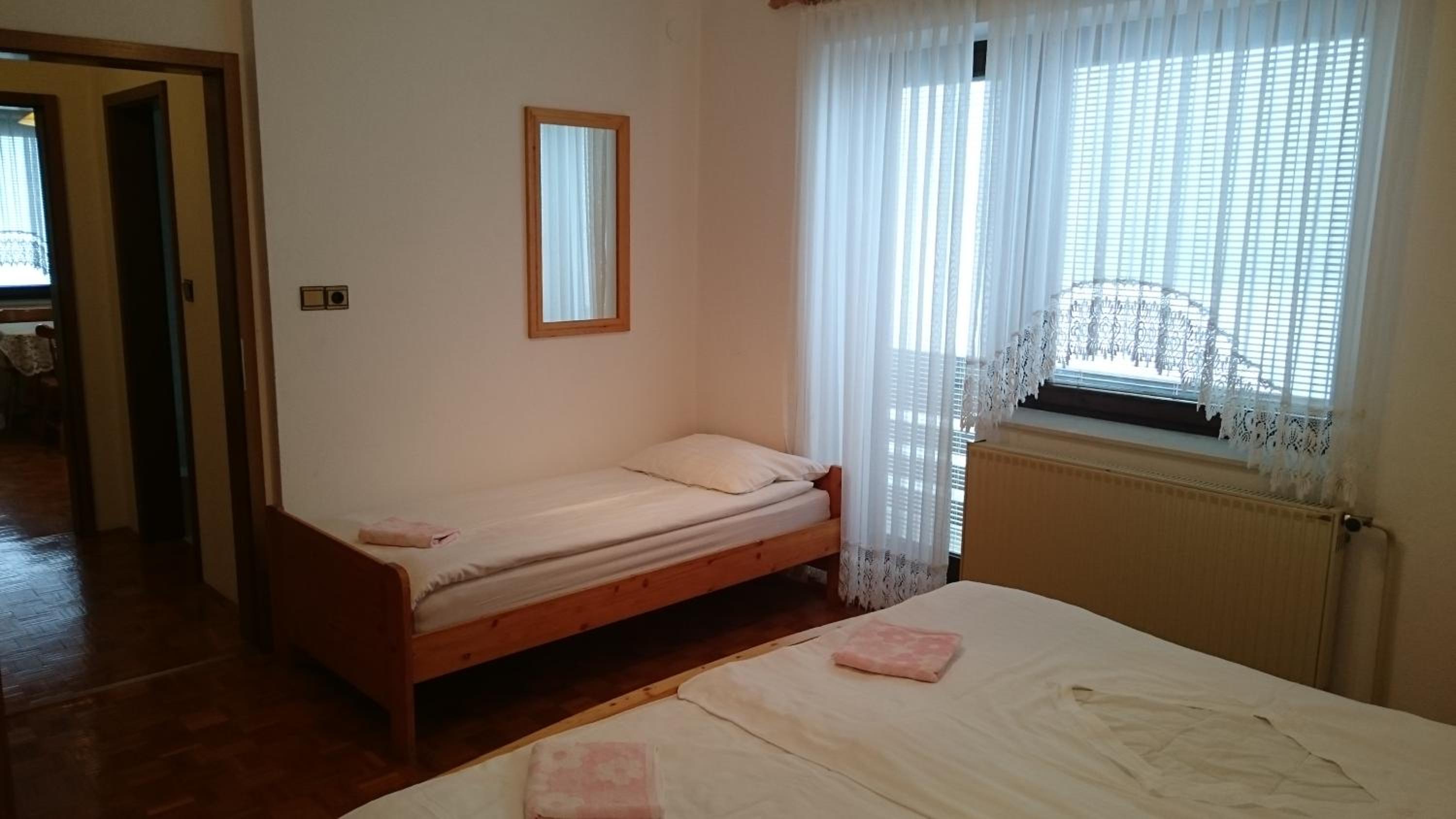 Apartment with Mountain View photo 1