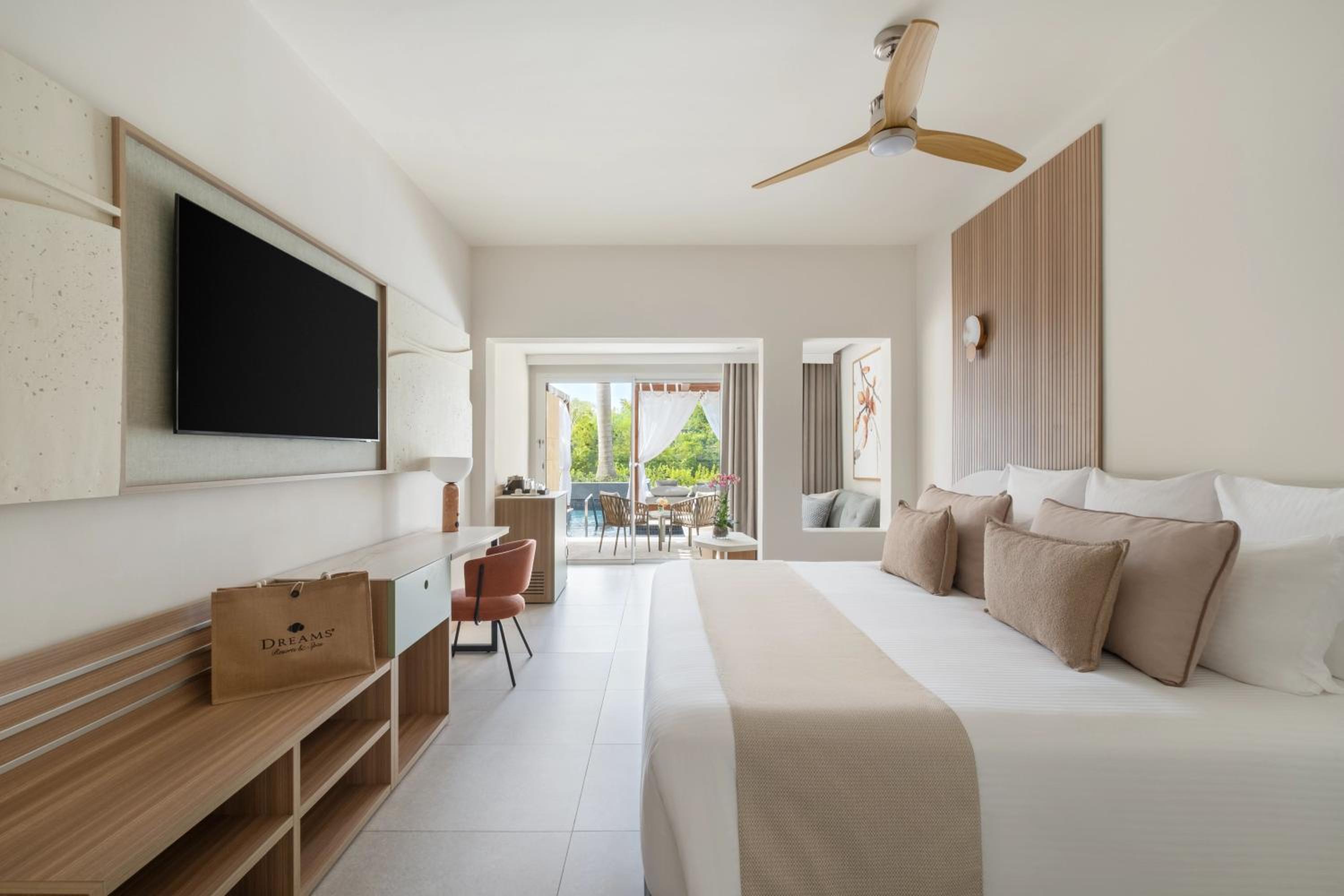 Preferred Club Junior Suite Swim Out King - Photo 1