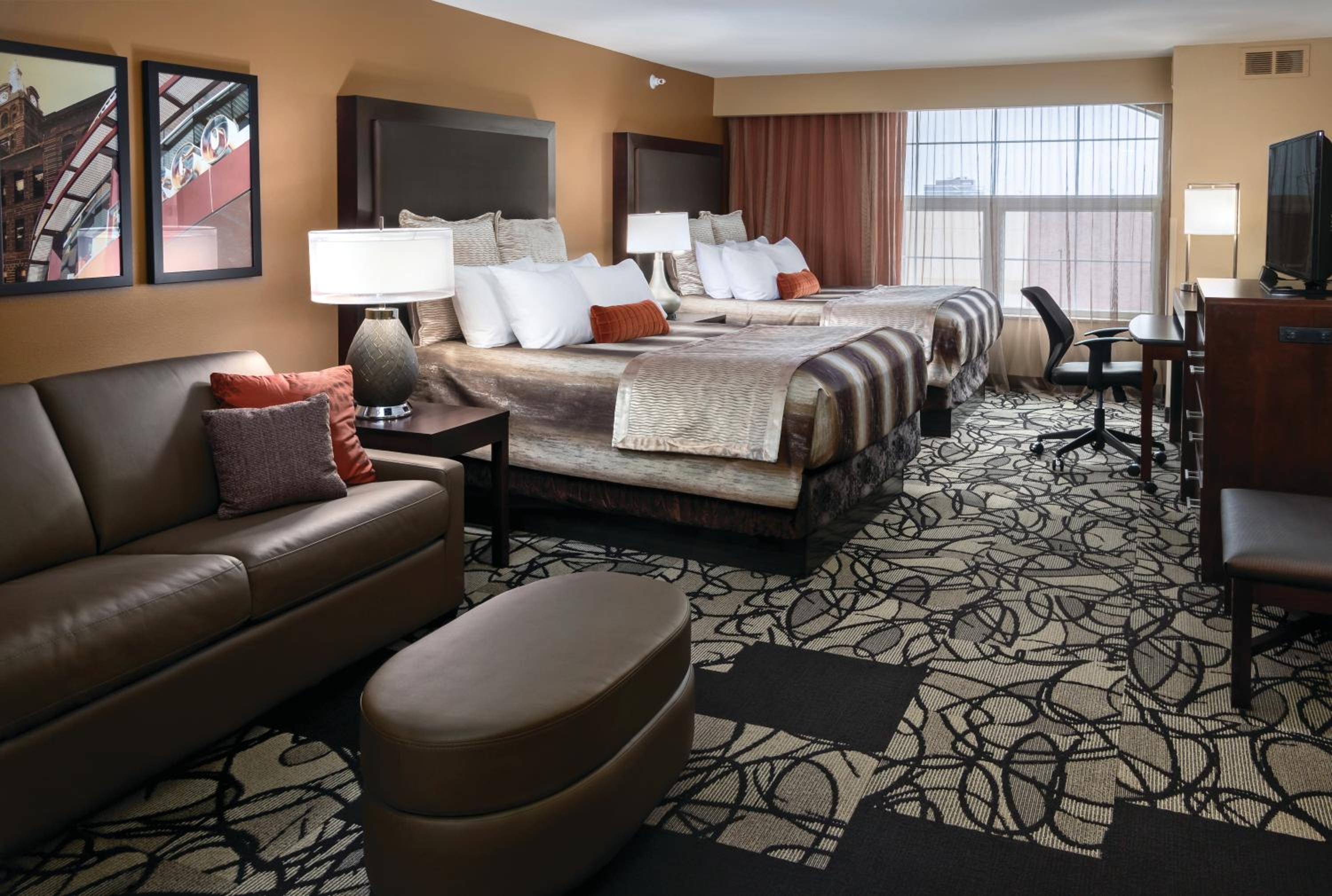 Deluxe Queen Room with Two Queen Beds