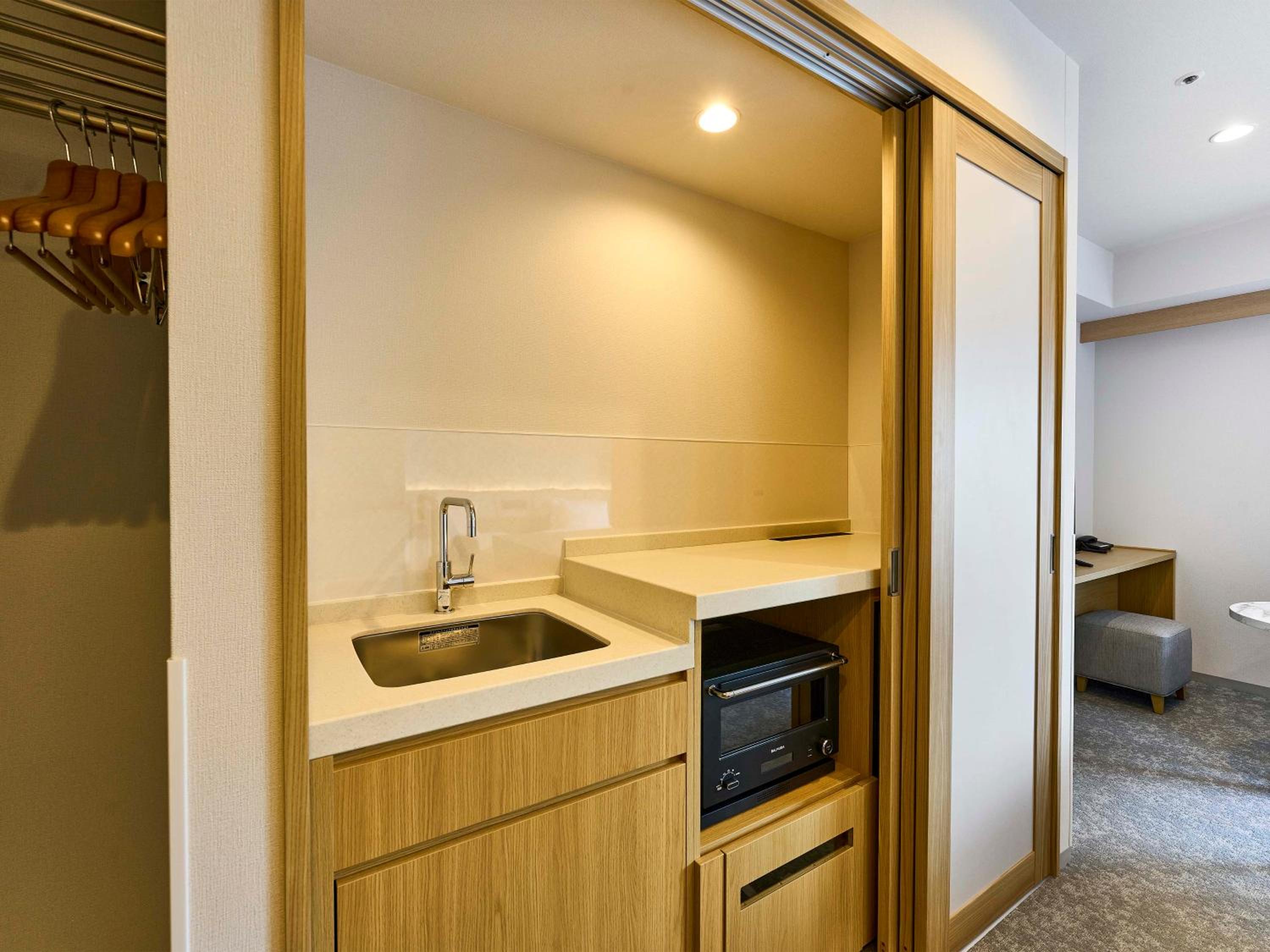 Superior Twin Room - Non-Smoking - Photo 7