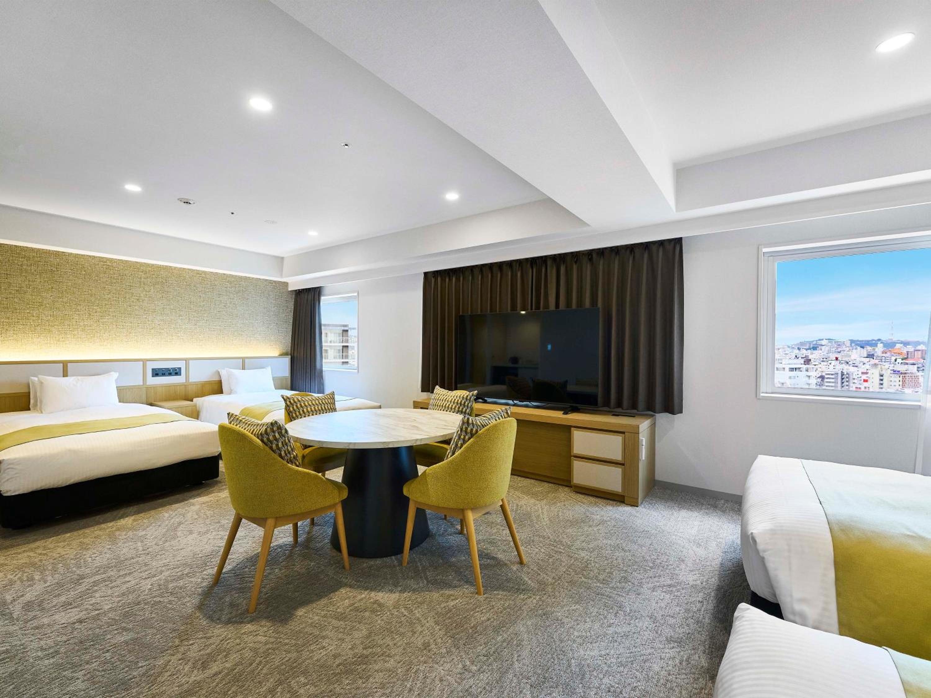 Family Room - Non-Smoking photo 3