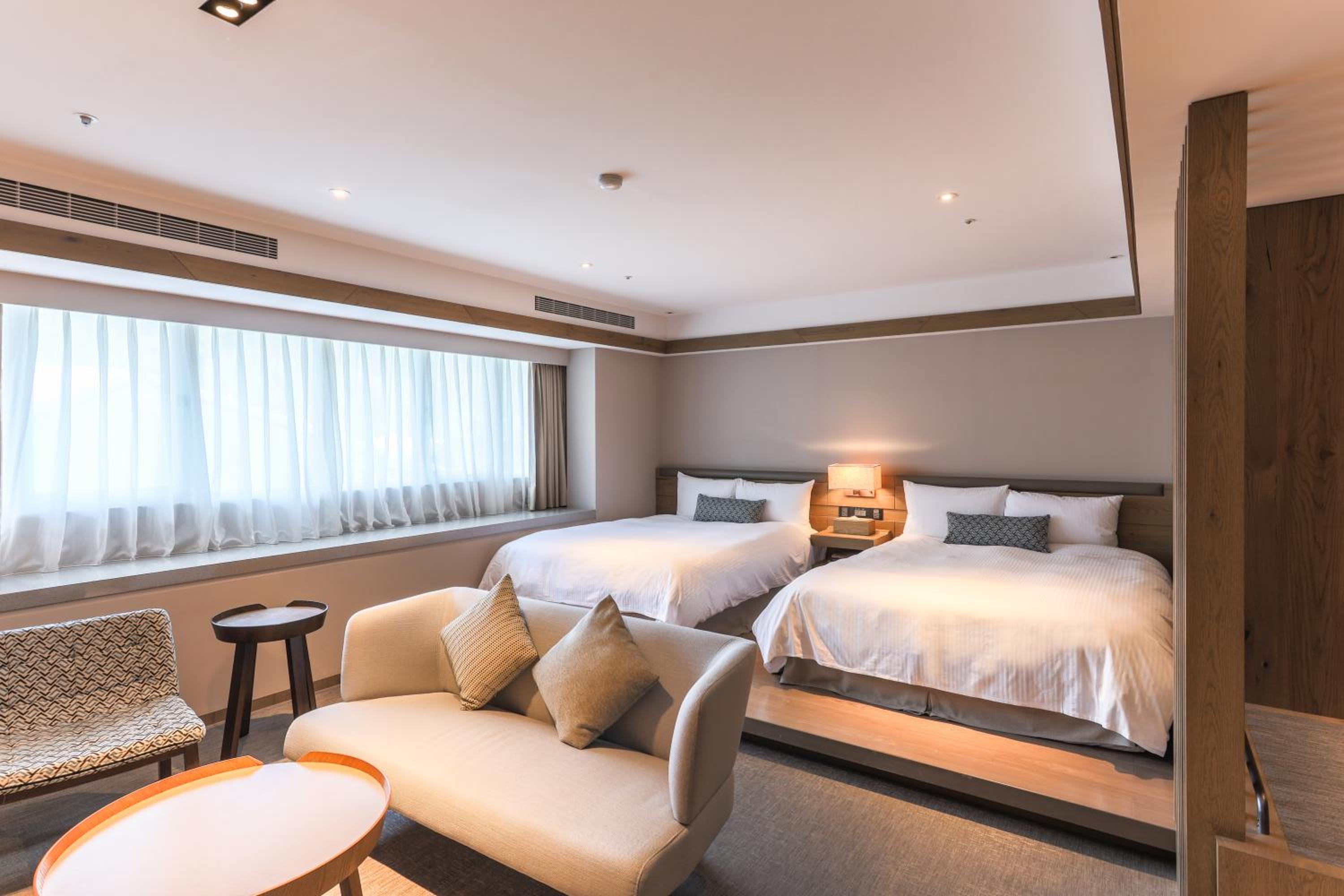 Standard Family Suite (without Balcony) photo 2