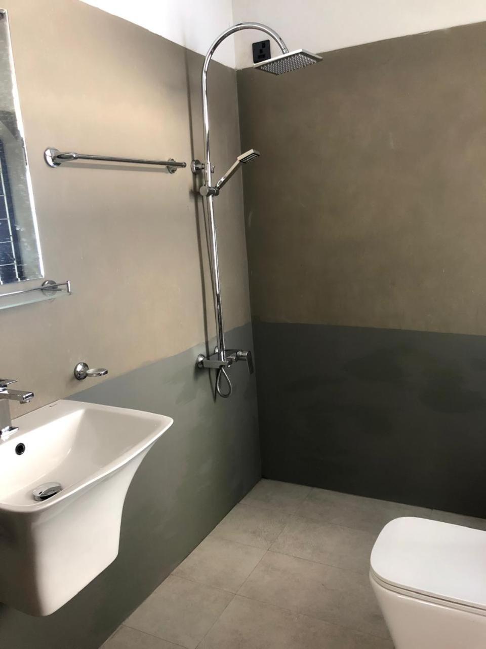Single Room with Private Bathroom photo 1