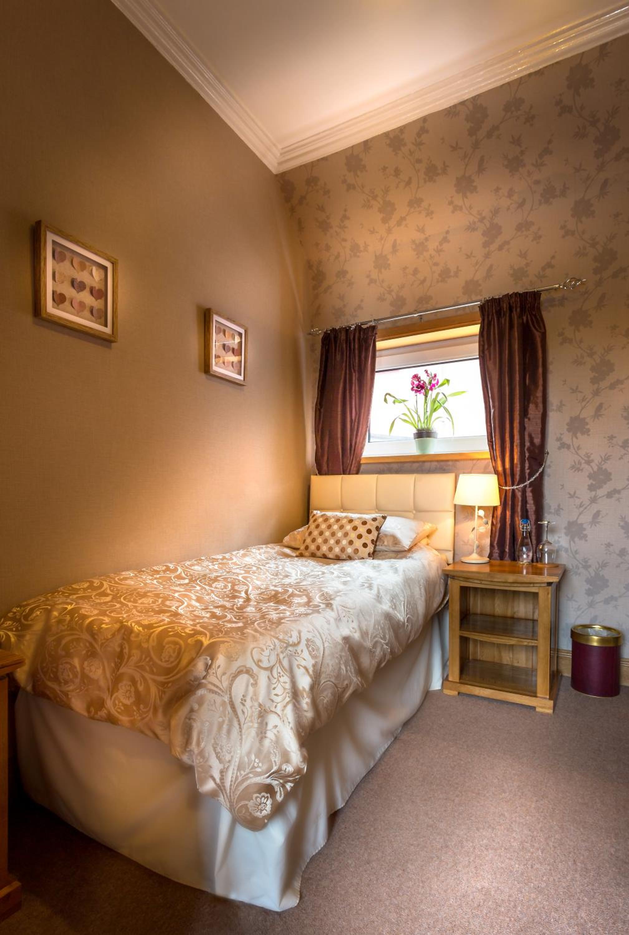 Single Room photo 1