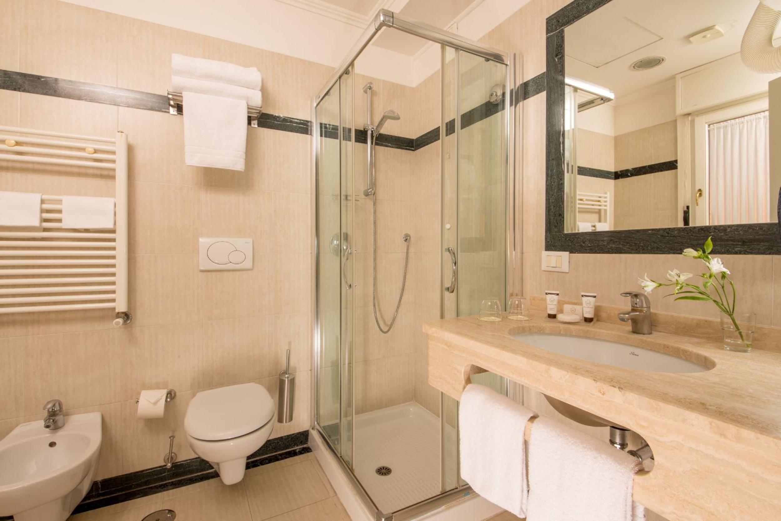 Two-Bedroom Apartment - Photo 4
