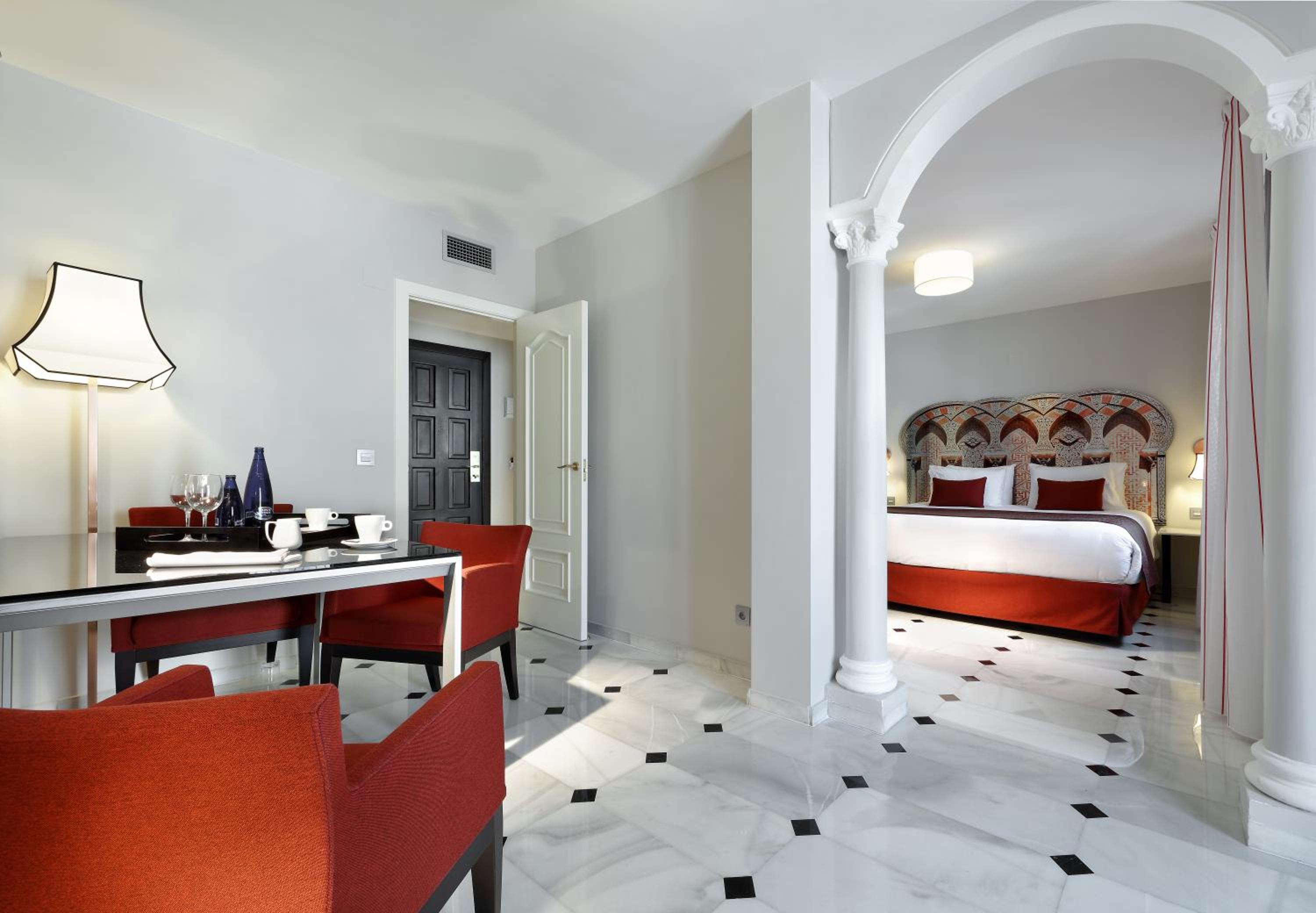 Junior Suite - Photo 1