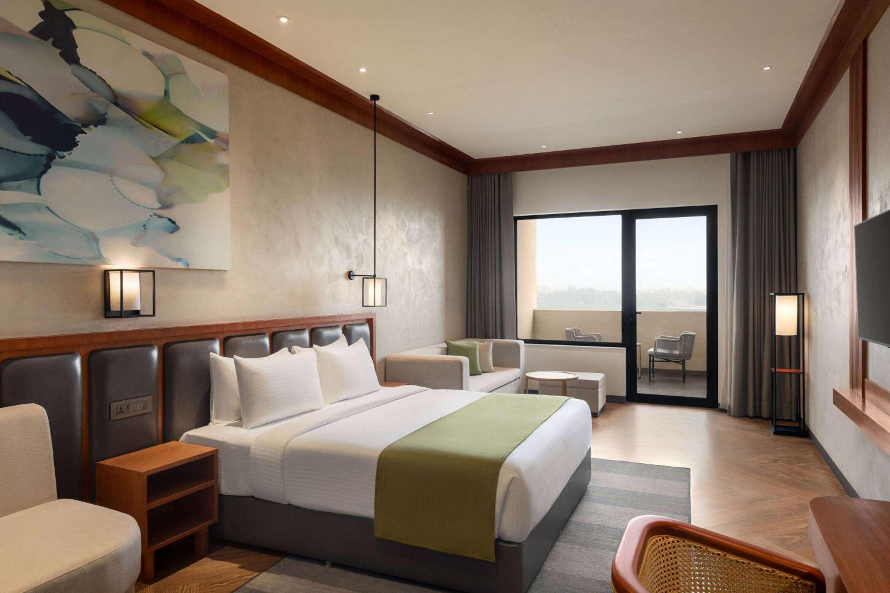 Executive King Room