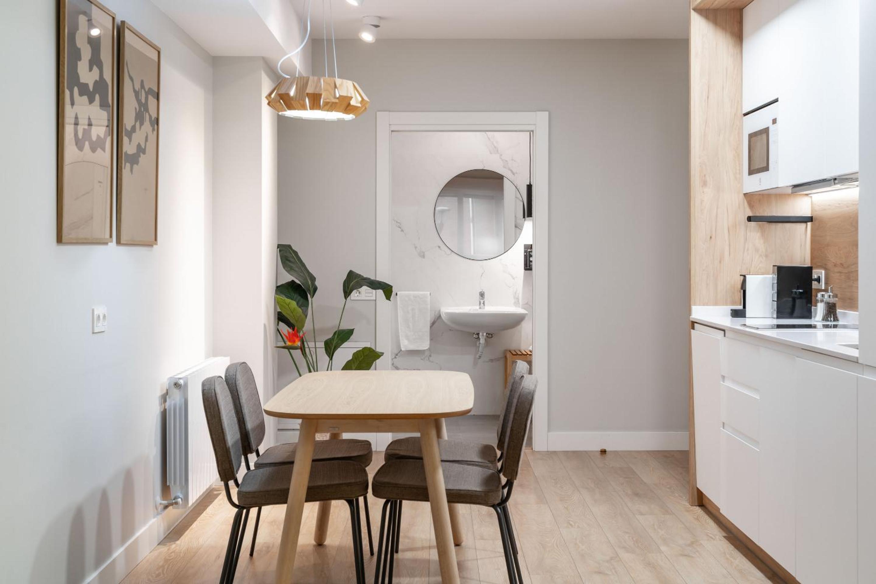 Comfort Studio (Wheelchair accessible)
