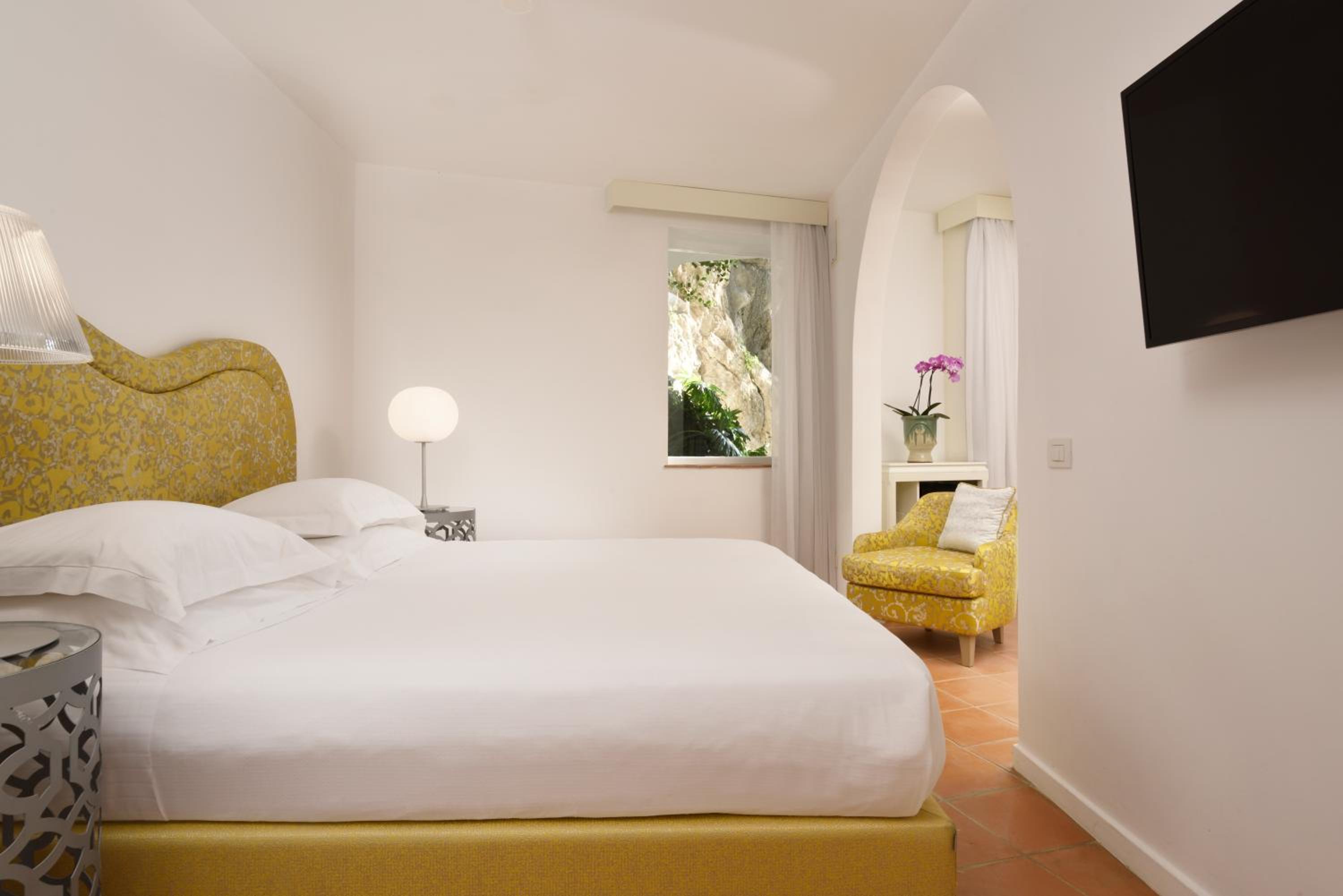 Junior Suite Deluxe with Terrace Sea View photo 2