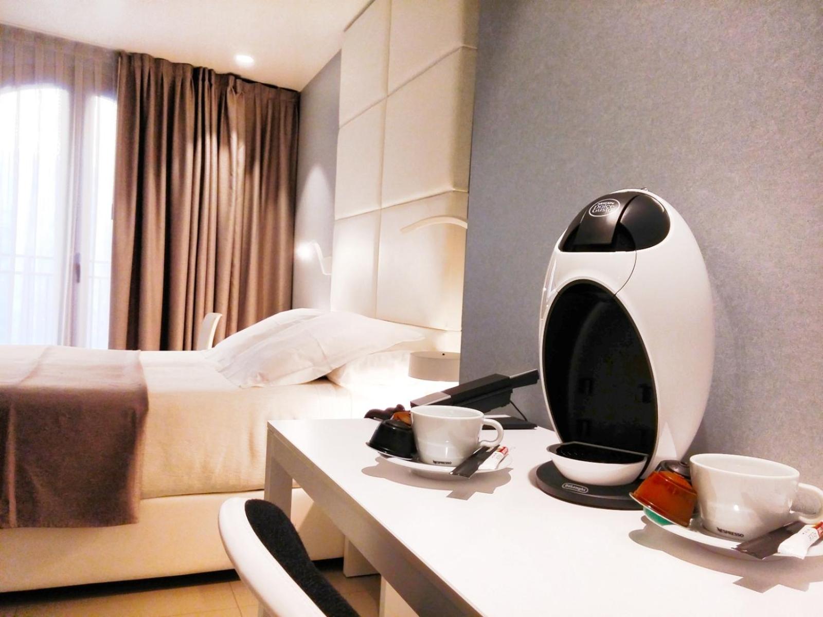 Double Room with Castle View - Photo 7