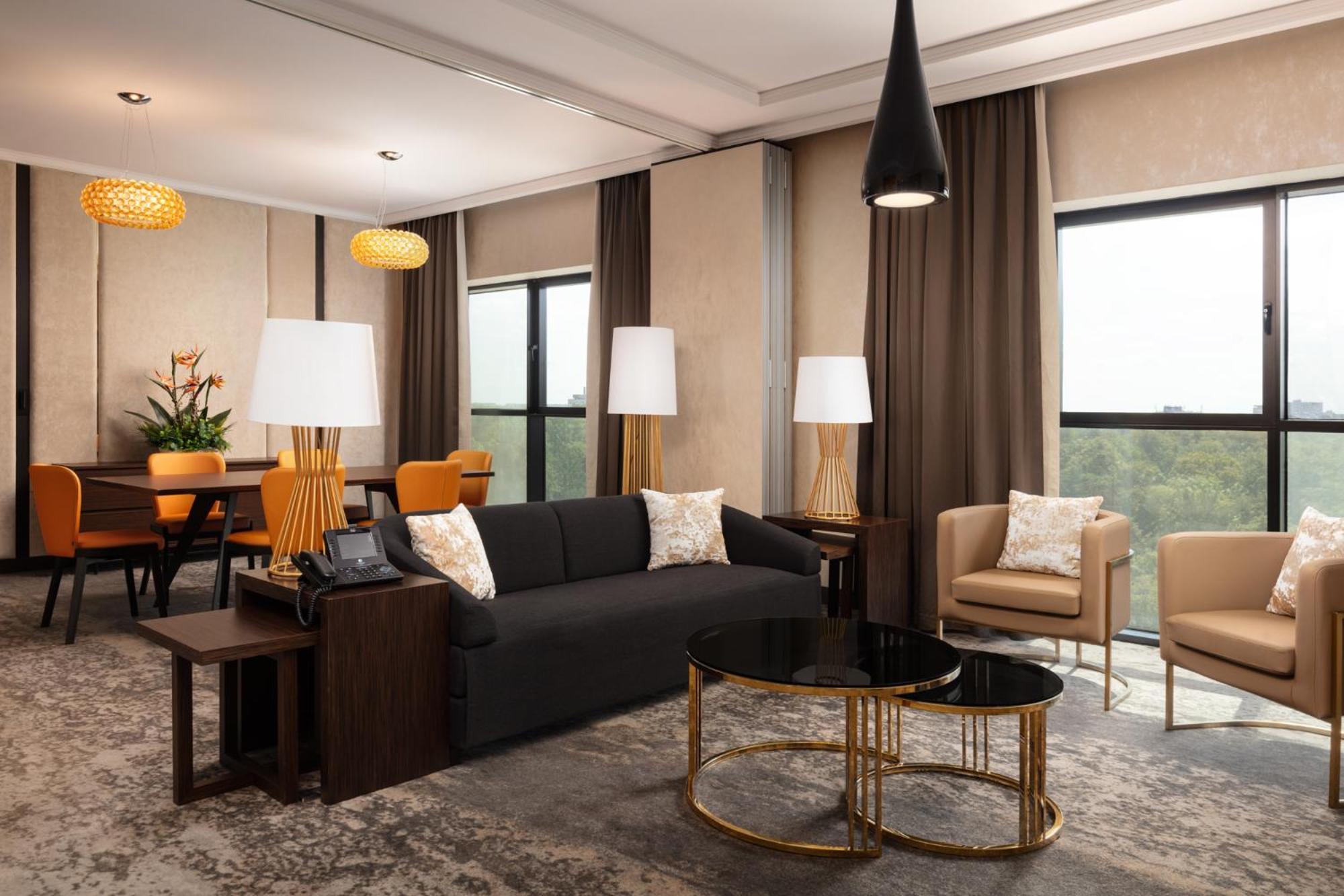 Presidential Suite photo 3