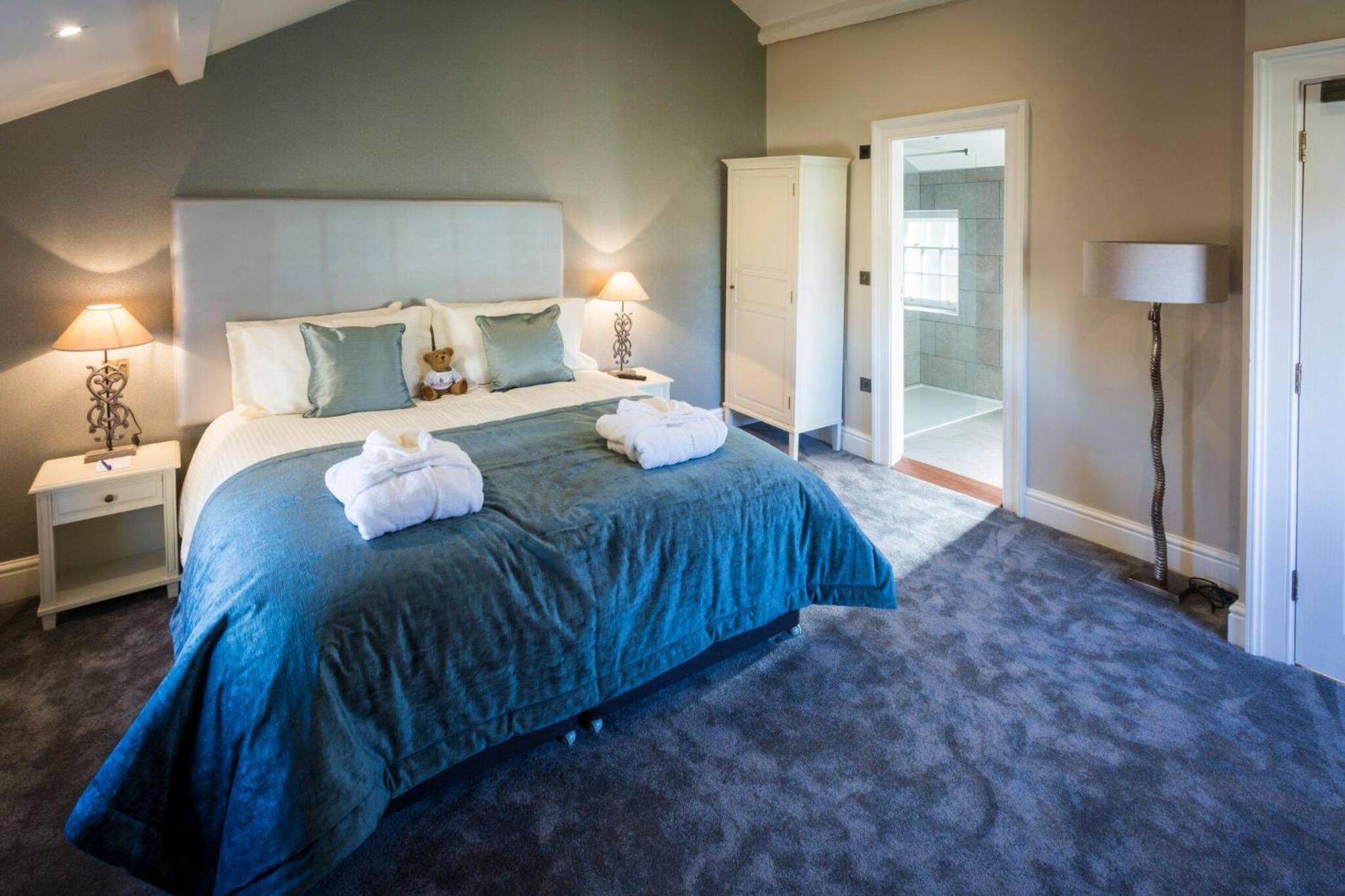Deluxe Double or Twin Room