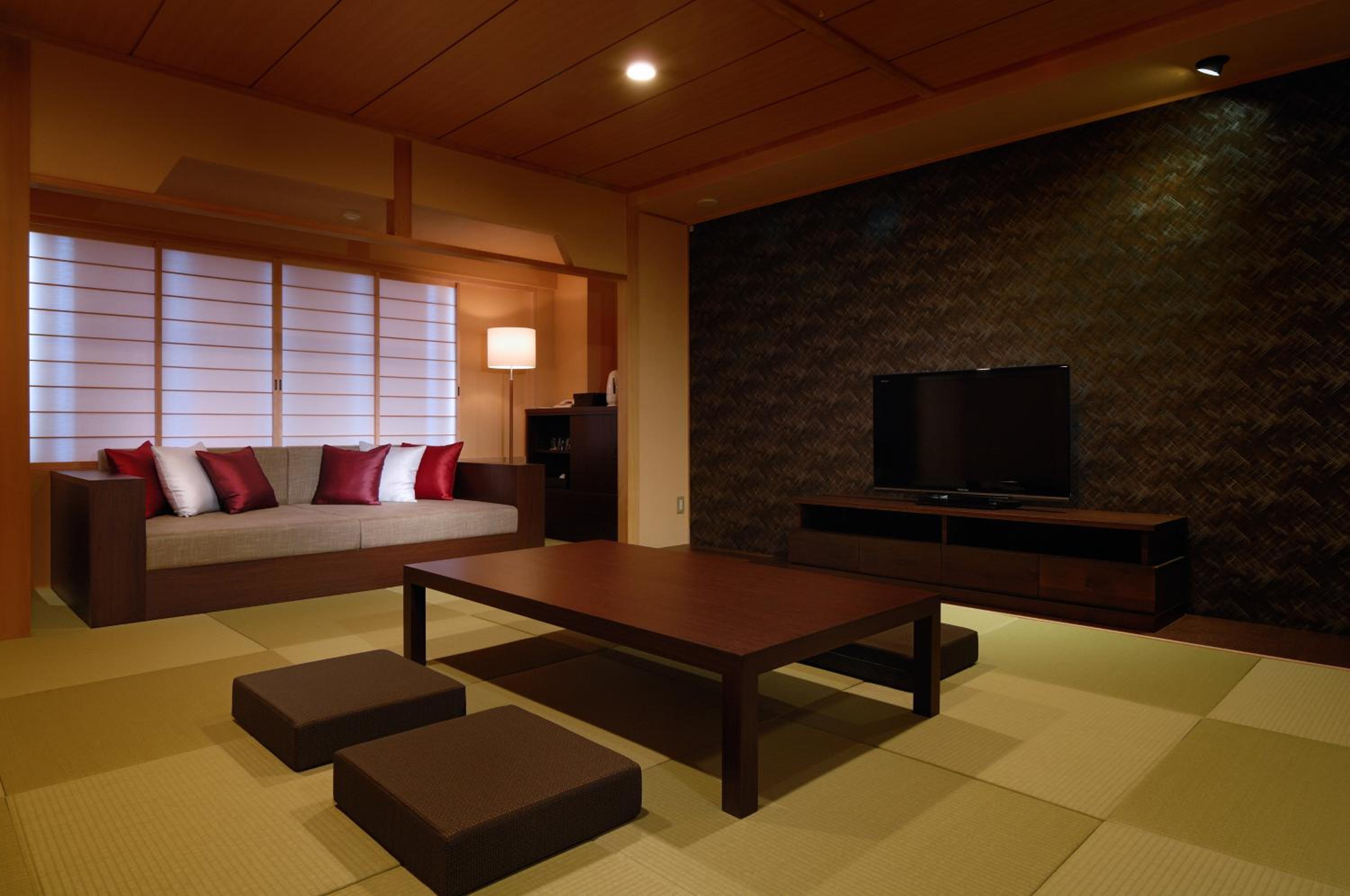 Japanese-Style Comfort Room - Non-Smoking