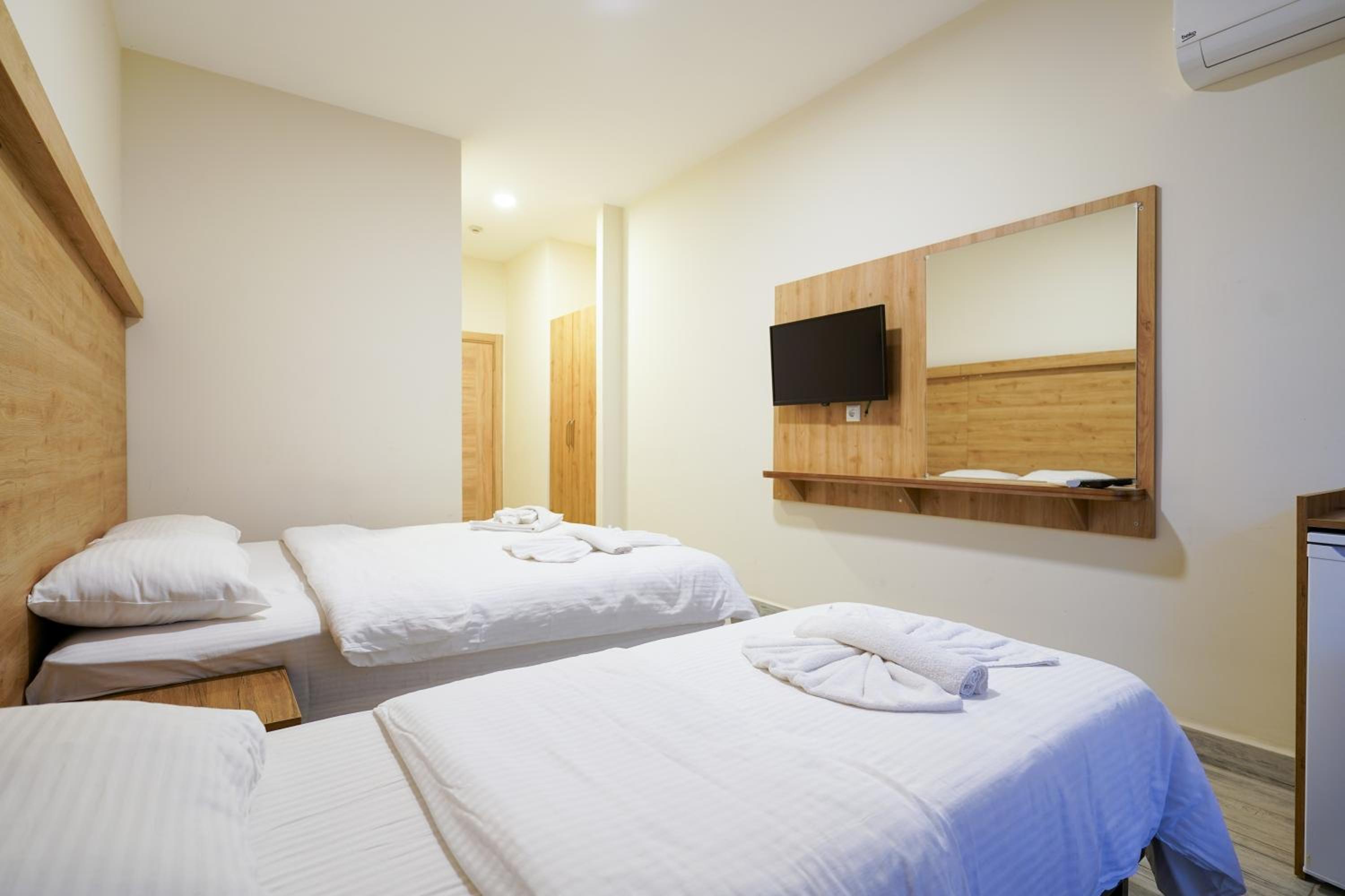 Comfort Triple Room photo 2
