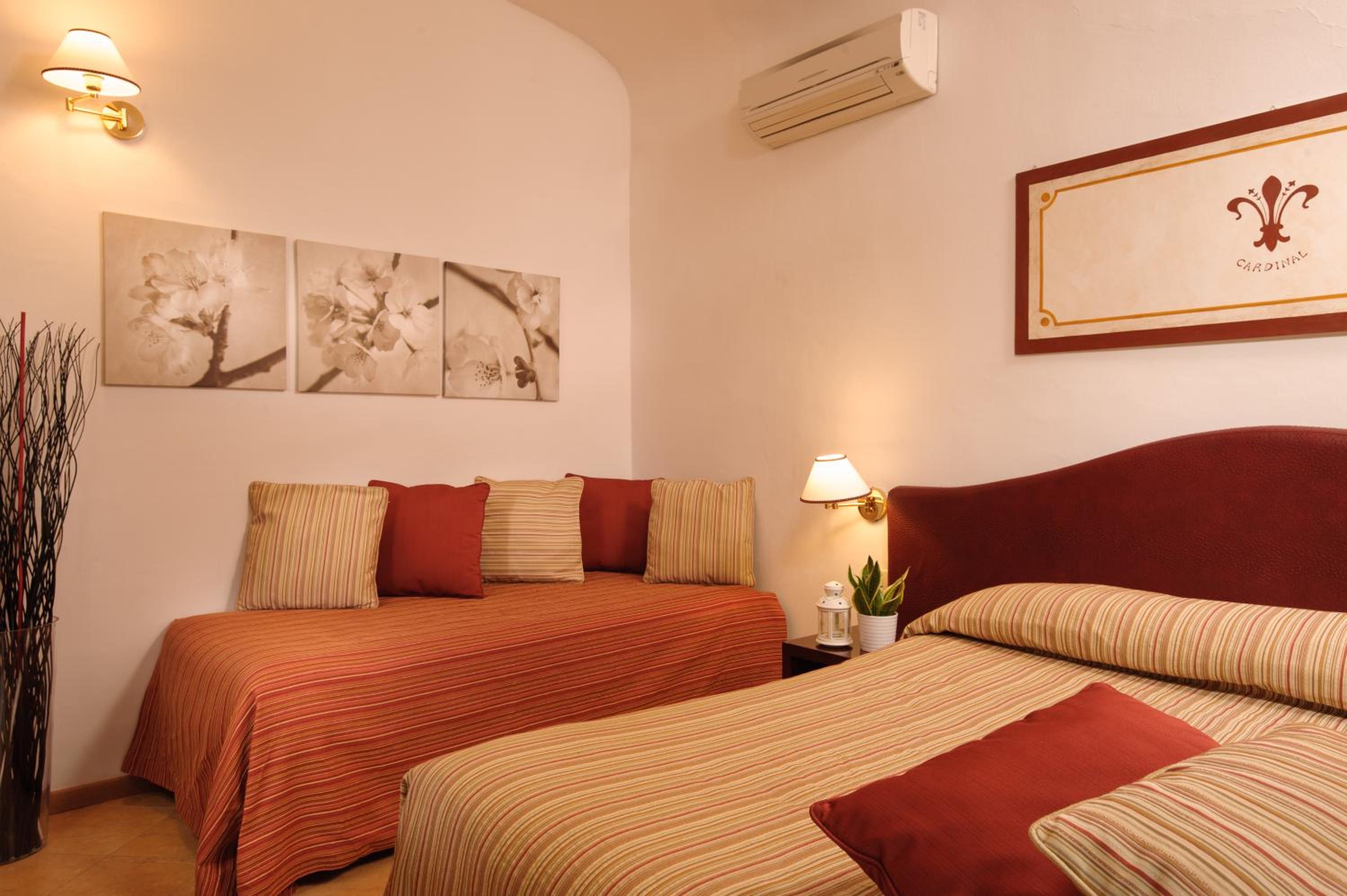 Superior Double Room with Bath photo 2