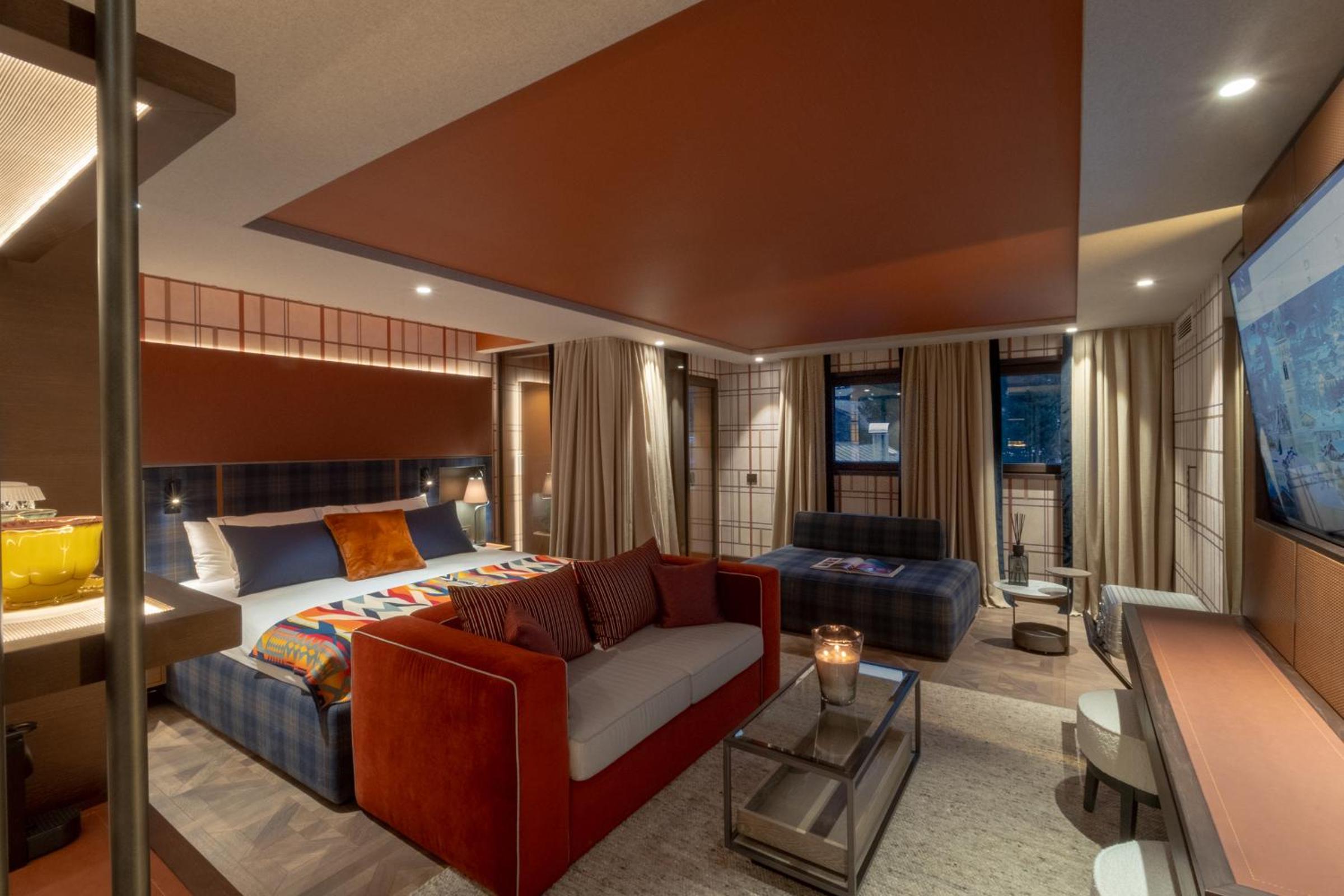Suite - Photo 8