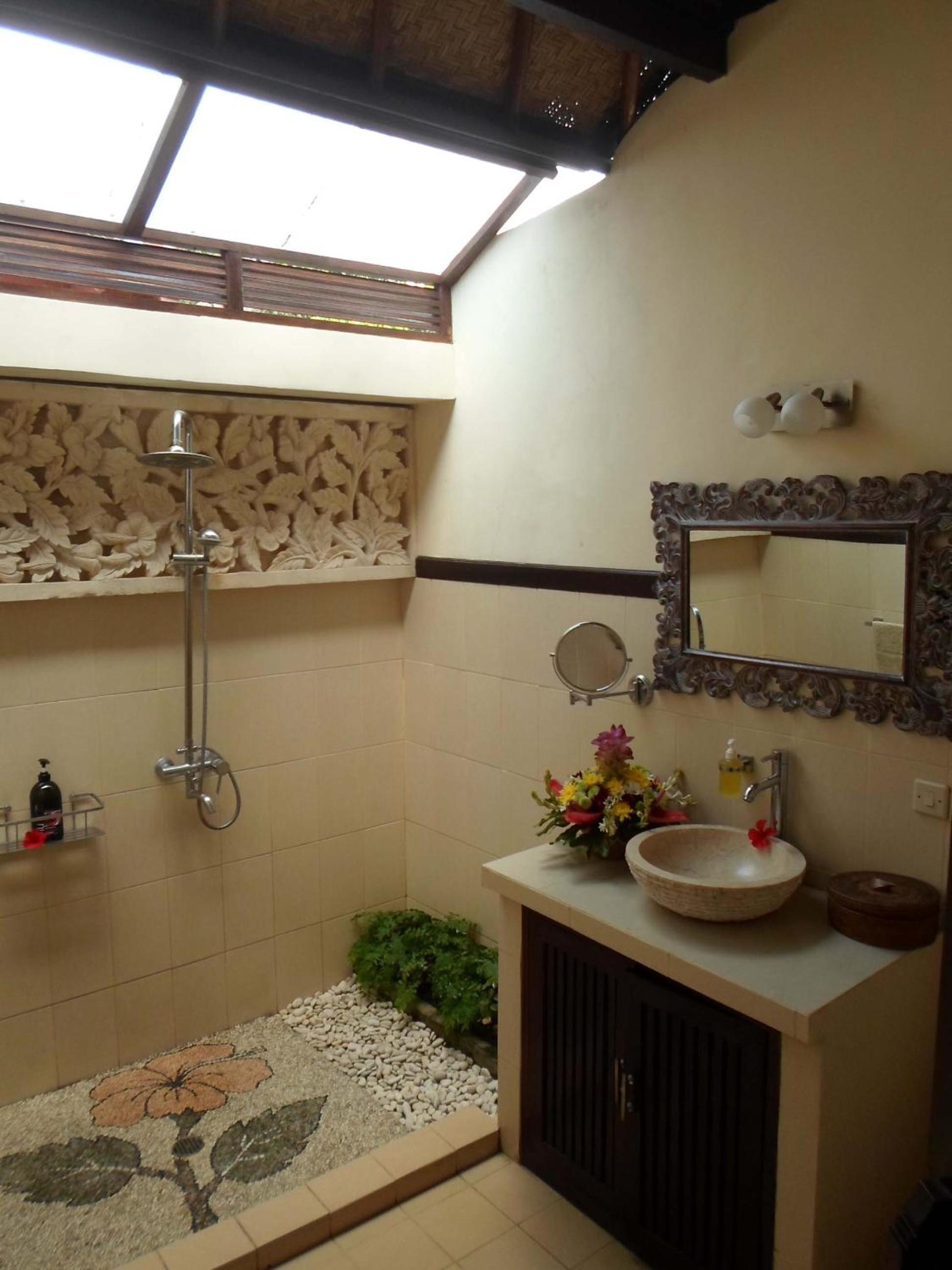 One-Bedroom Villa with Private Pool - Photo 13