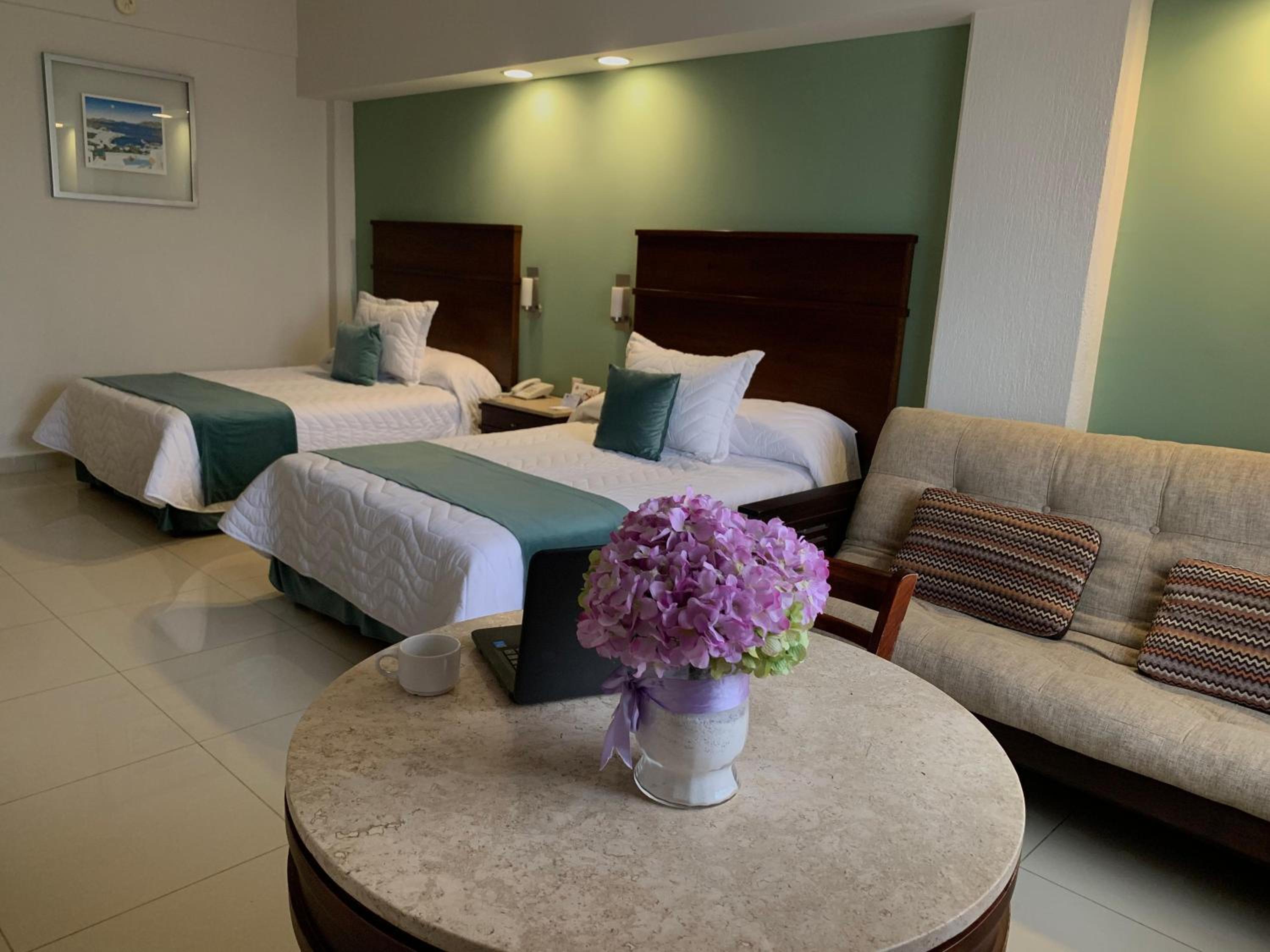 Junior Suite - Photo 1